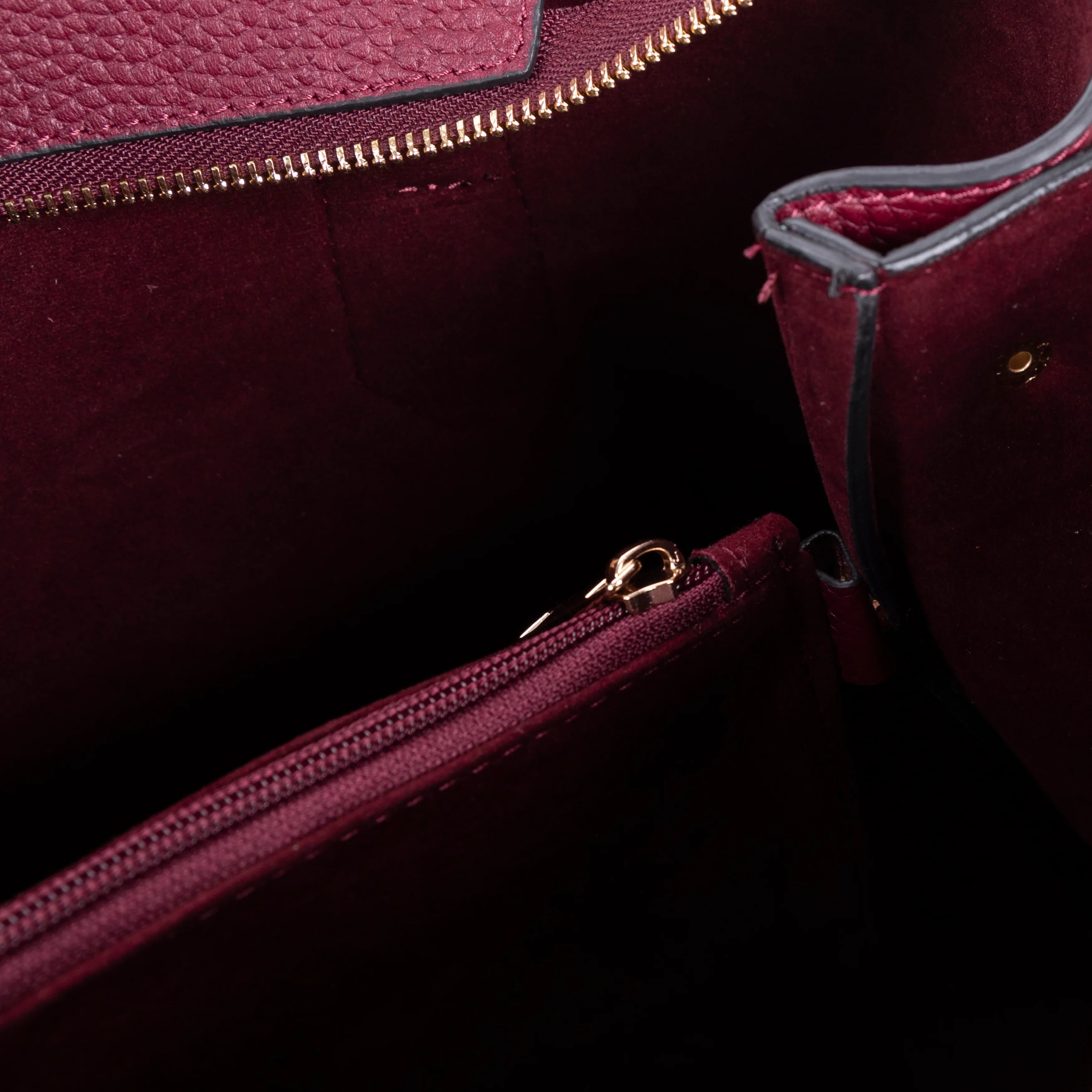 Carrera Novelya Women’s Leather Bag – Full-Grain Calf Leather Top Handle Bag for Elevated Everyday Carry | Minimal & Handcrafted