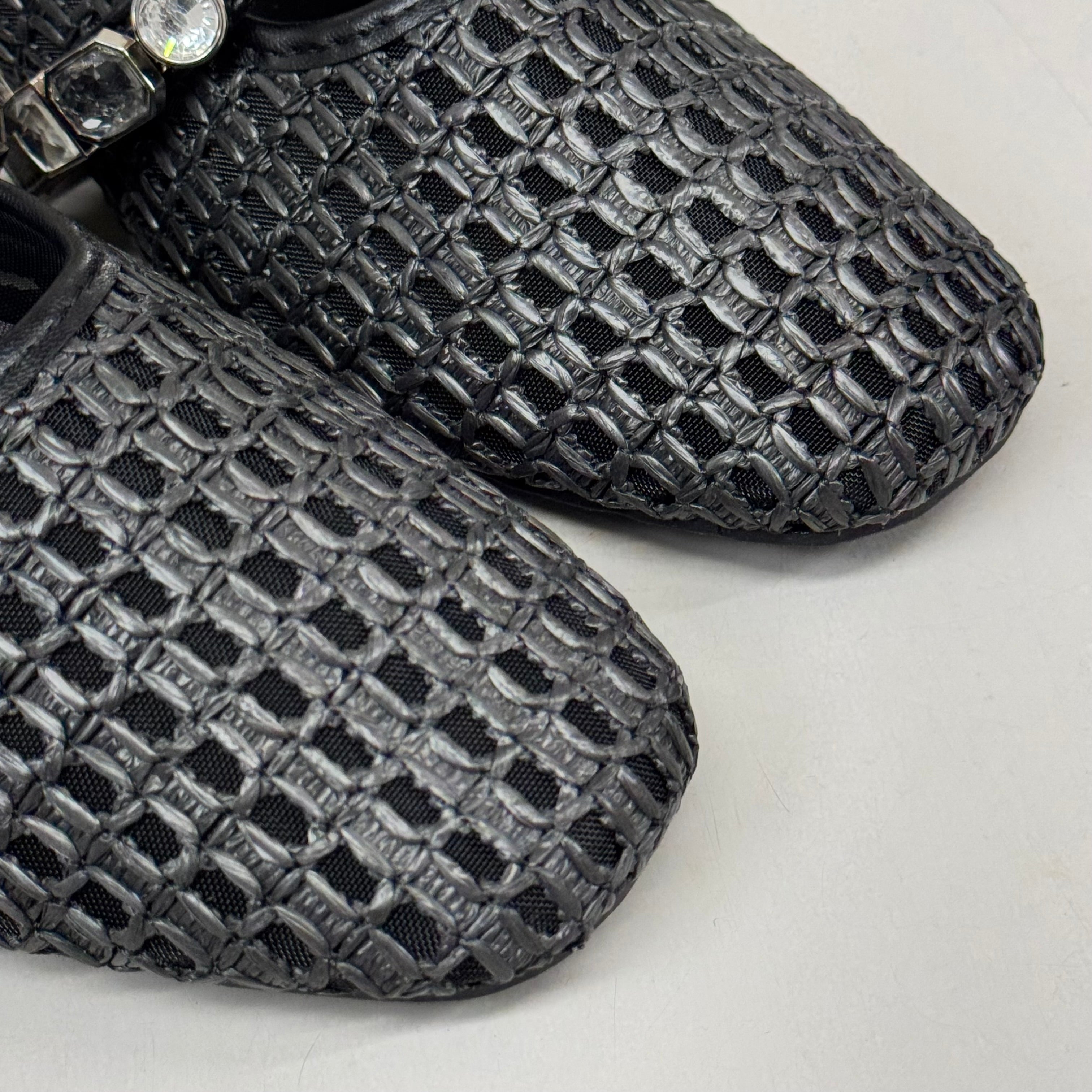 KENNETH COLE New York Zeta Raffia Jewel Jane Flat Women's Sz 9 Black KL25ZMJ01