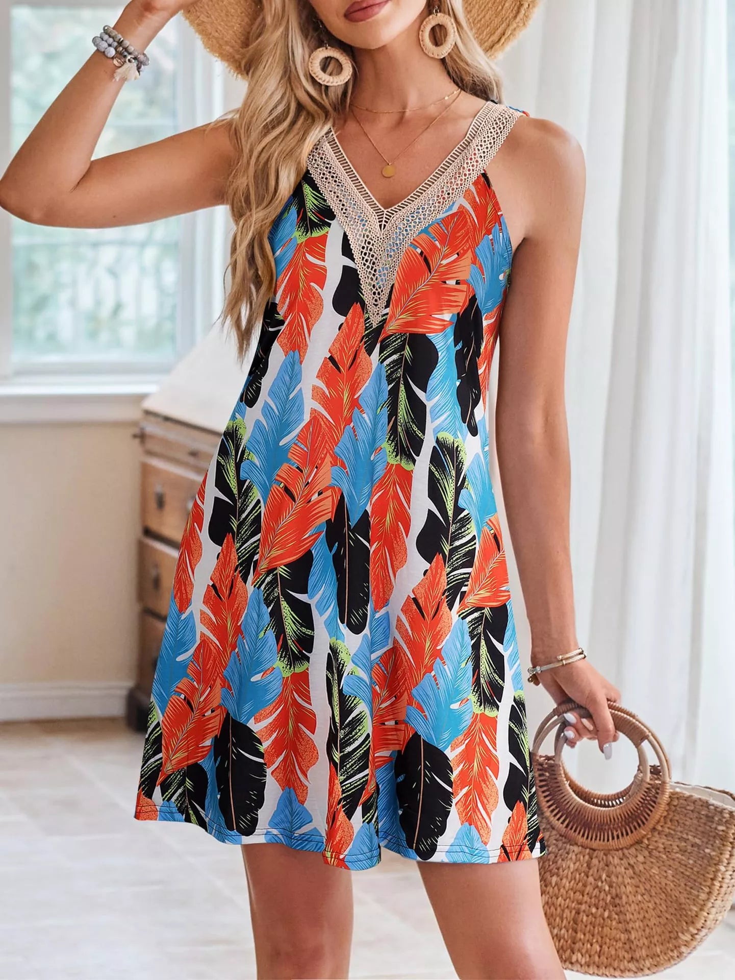 Tropical Leaf Print V-Neck Sleeveless Dress
