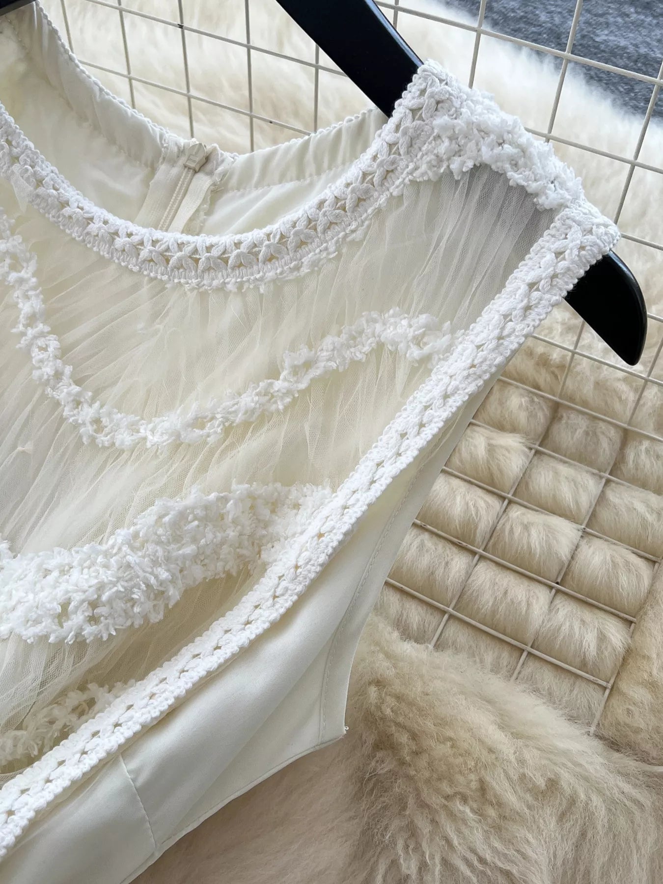 Lace Trimmed Sleeveless Midi Dress