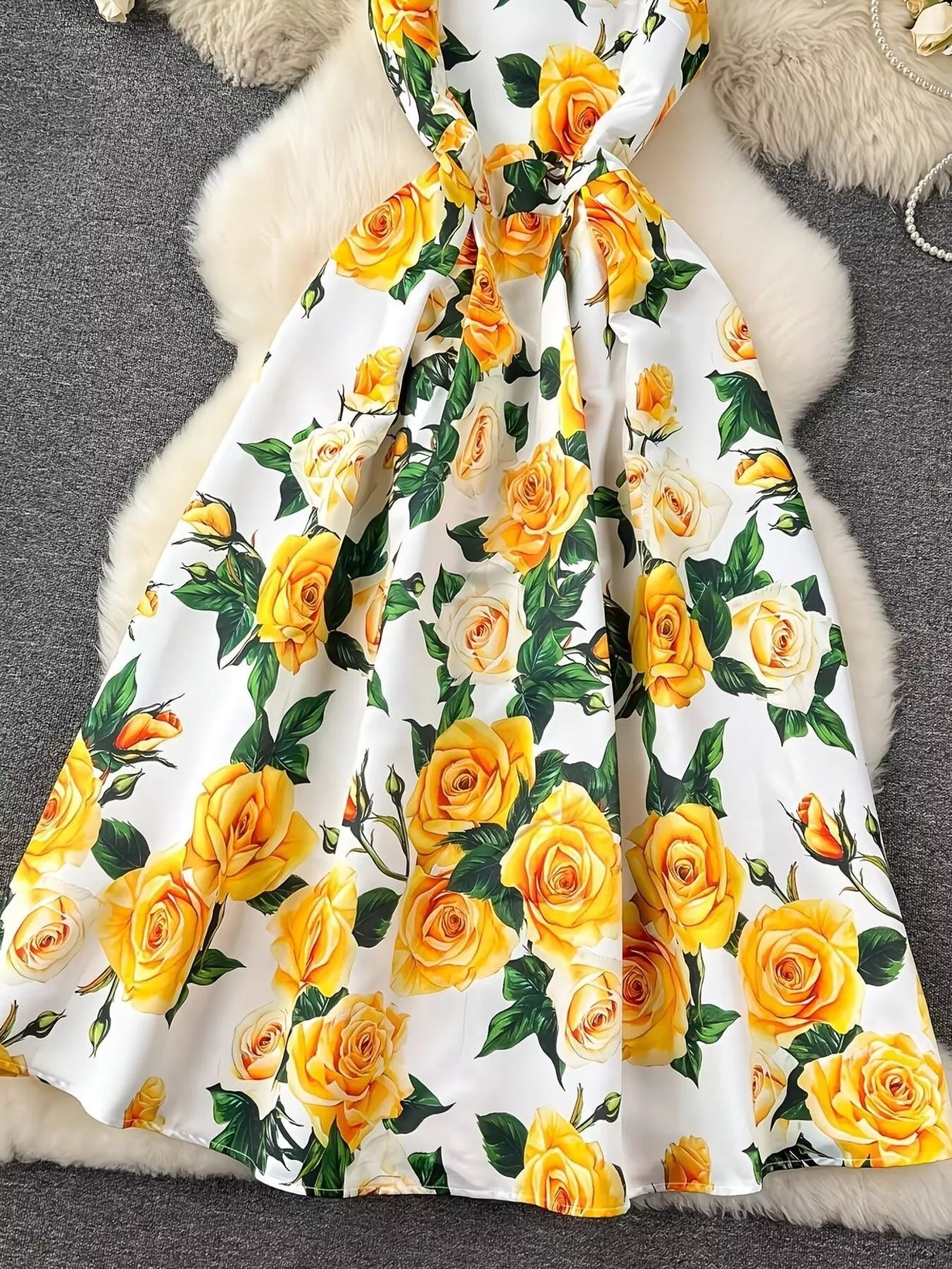 Floral Print Sleeveless Midi Dress