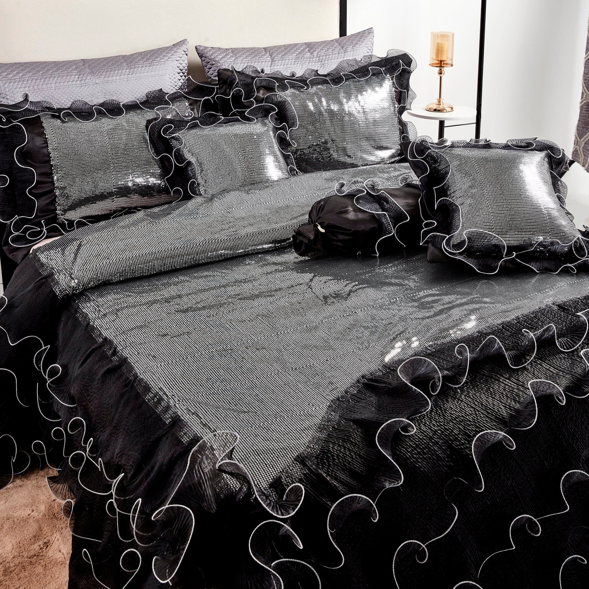 Tache Luxurious Glam Night Out Silver Sequin Black Organza Ruffle 6pc Comforter Set (1622)