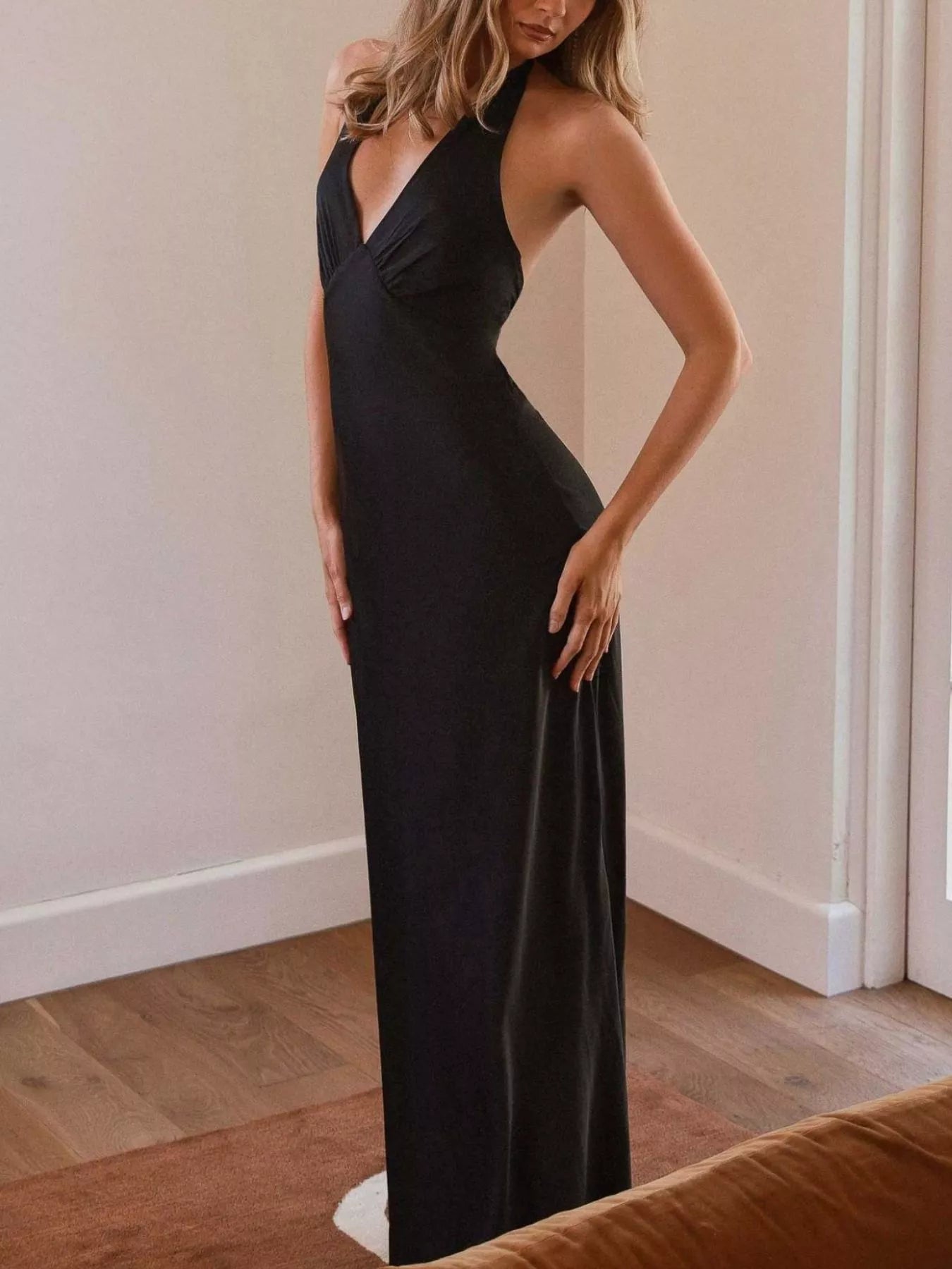 Halter Neck Sleeveless Maxi Dress