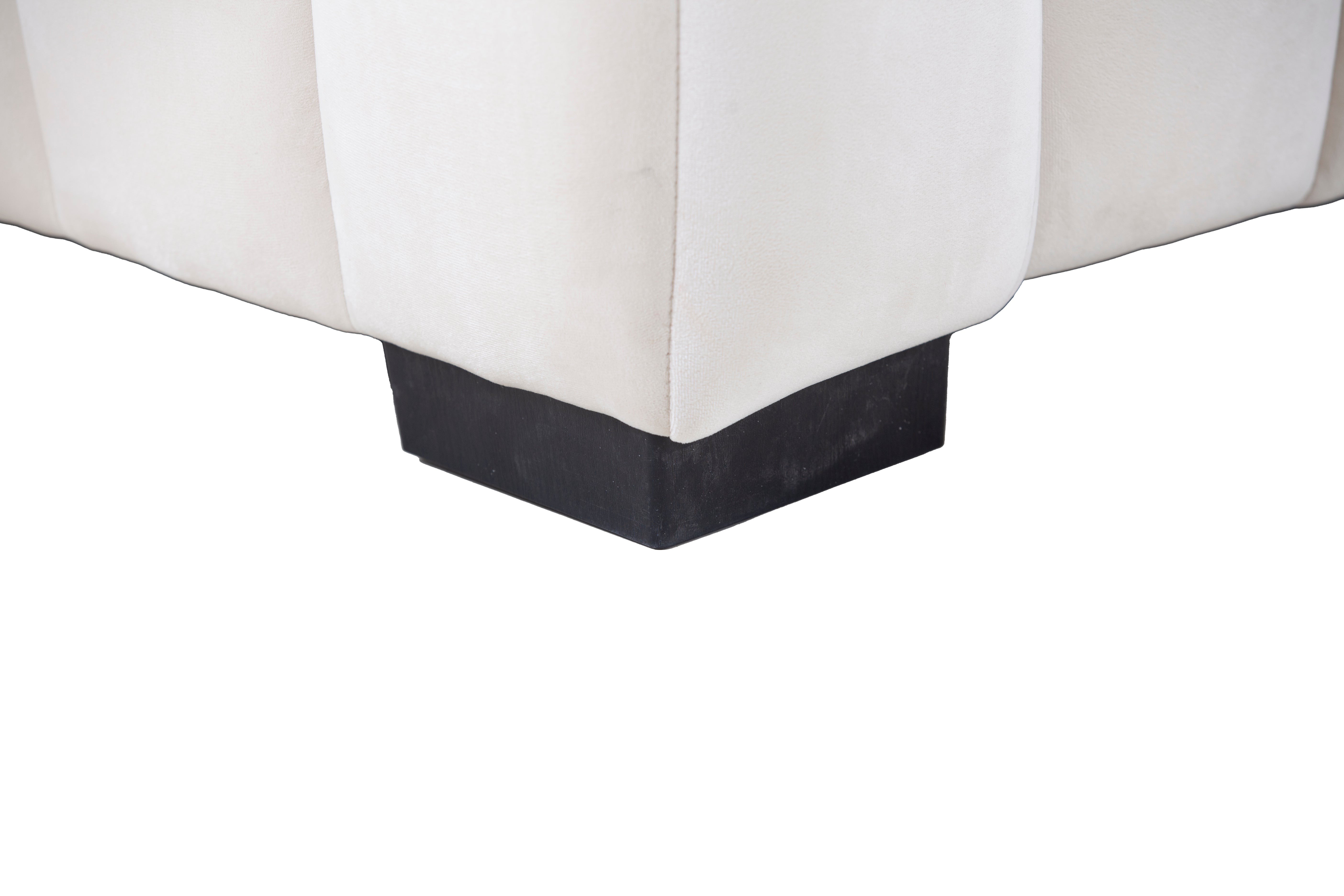 L-Shape Sectional Sofa with Deep Tufted Velvet Upholstered Right Chaise