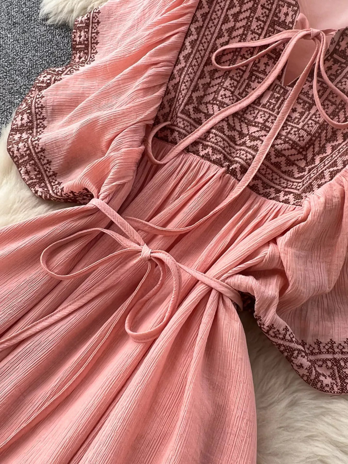 Tie Neck Short Sleeve Dress