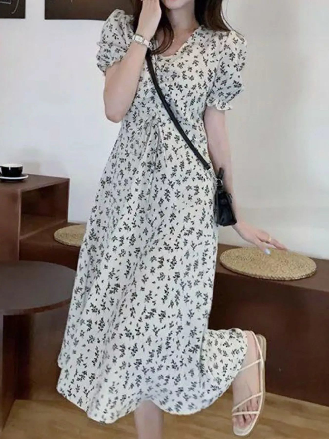 Floral Print Puff Sleeve Midi Dress