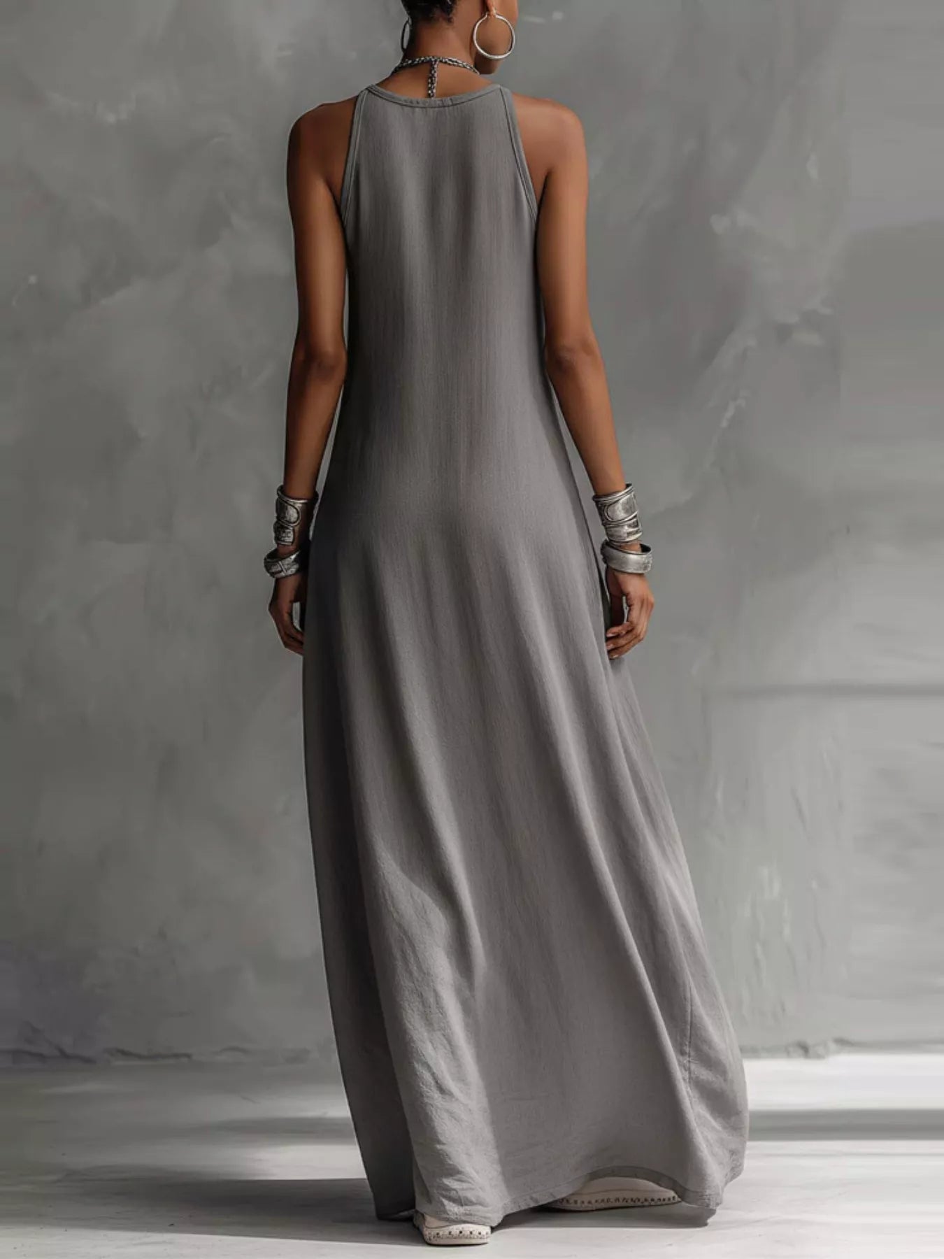 Two-Tone Sleeveless Maxi Dress