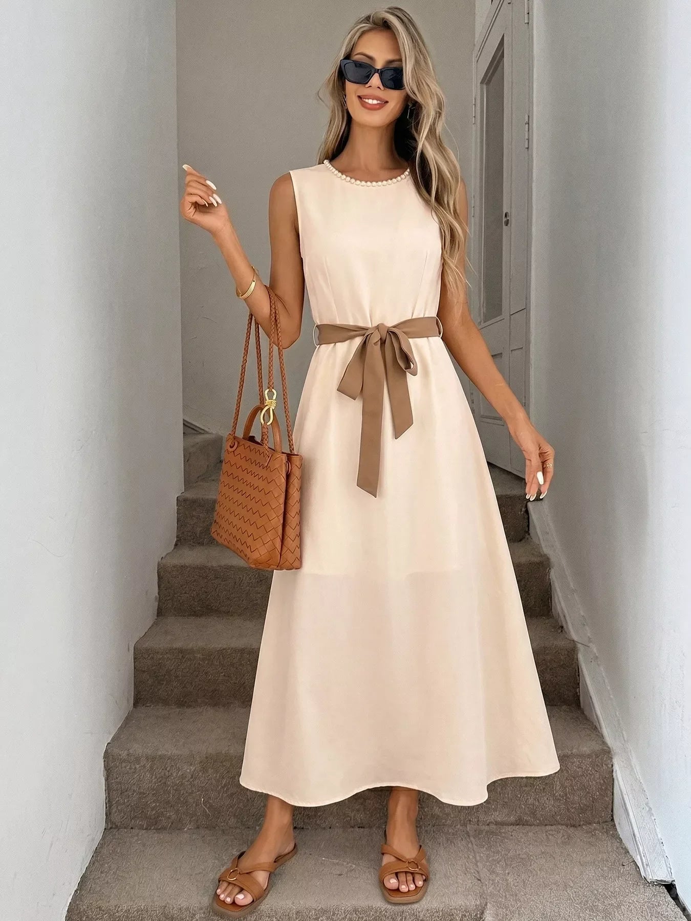 Sleeveless A-Line Midi Dre