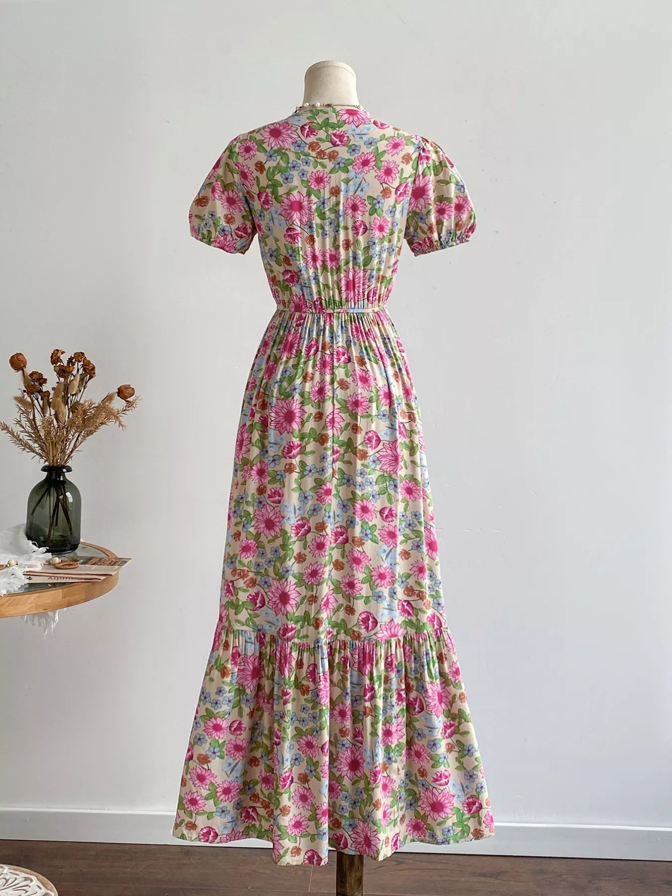 Floral Print V-Neck Puff Sleeve Dress