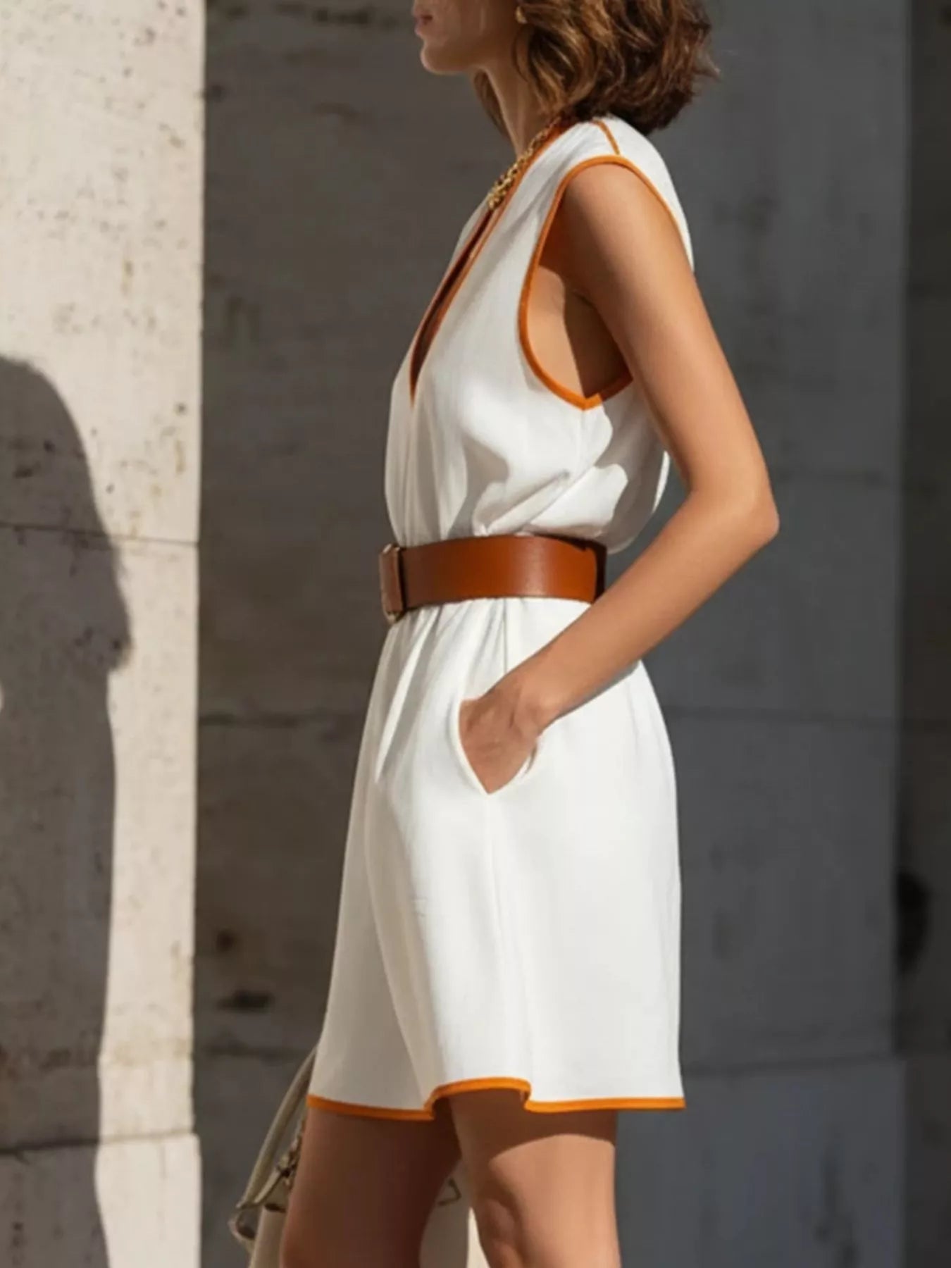 Contrast Trim V-Neck Sleeveless Dress