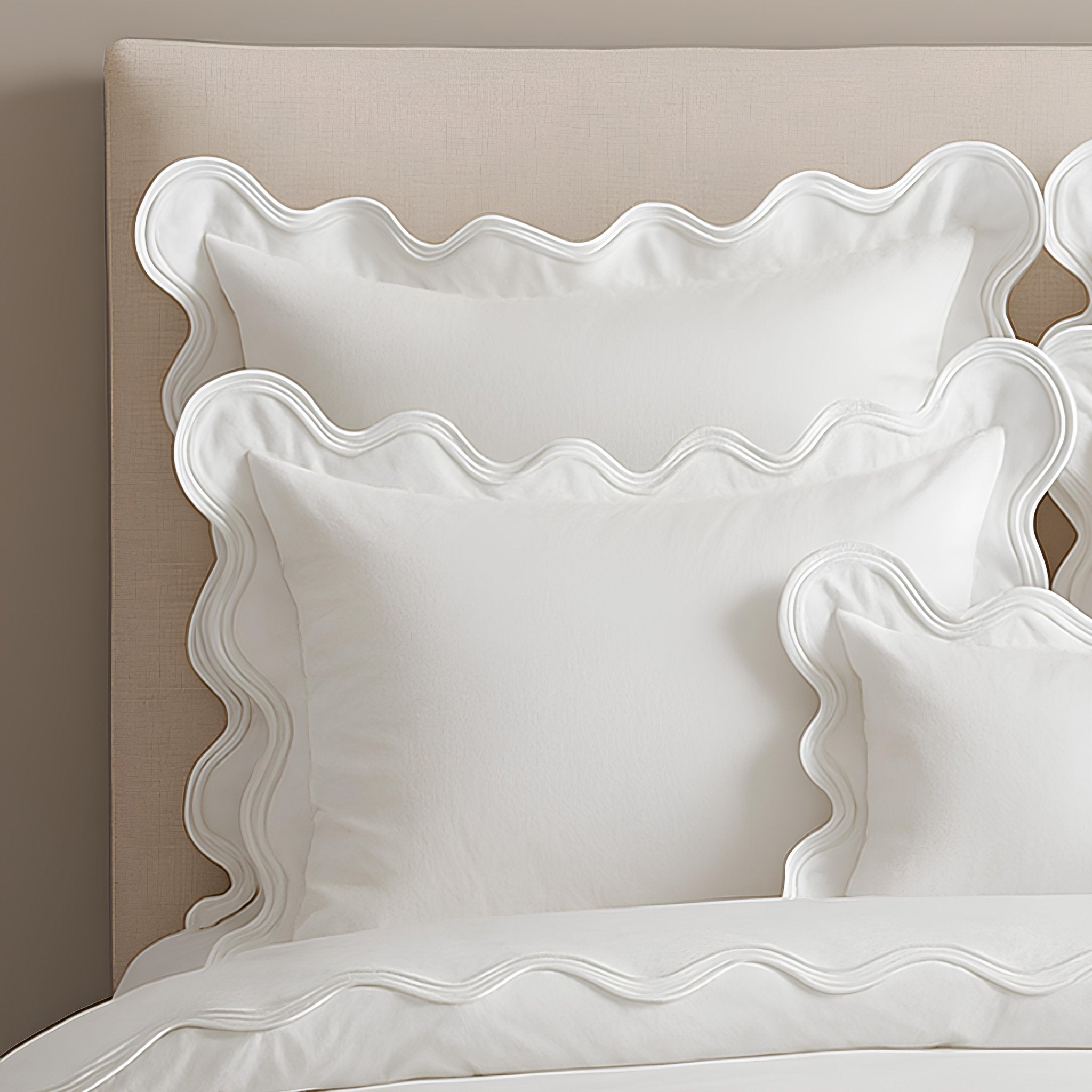 400TC Cotton Sateen Luxurious Double Scalloped Duvet Cover Set - Overture Gifts