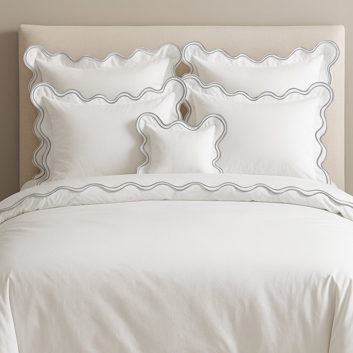 400TC Cotton Sateen Luxurious Double Scalloped Duvet Cover Set - Overture Gifts