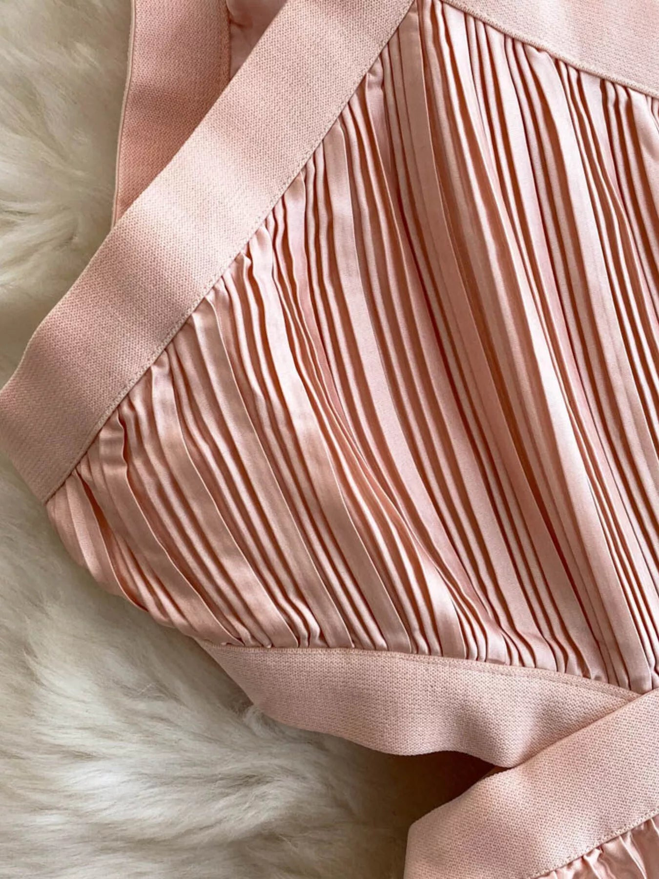 Halter Neck Pleated Maxi Dress
