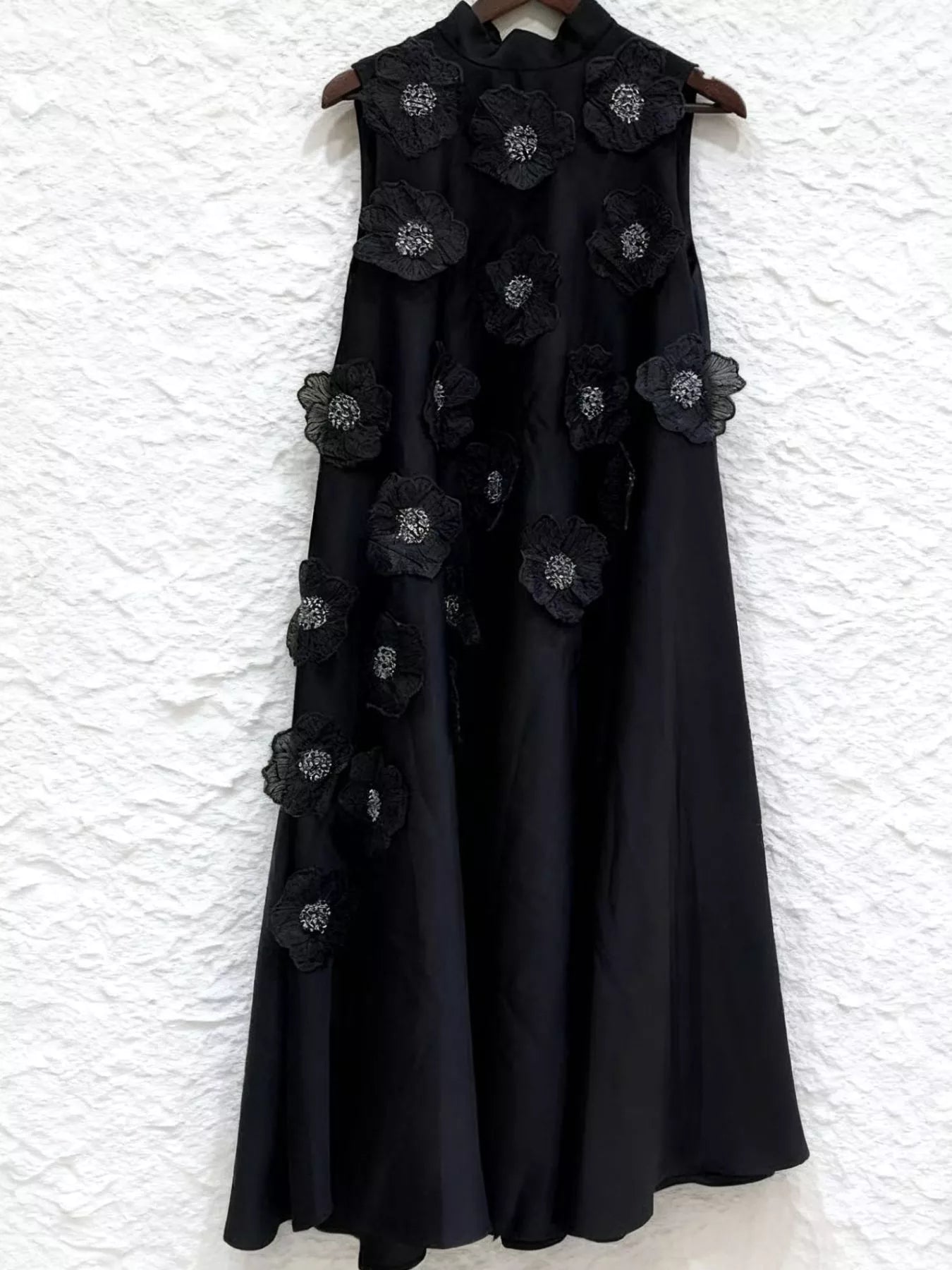 Floral Embellished Sleeveless Maxi Dress