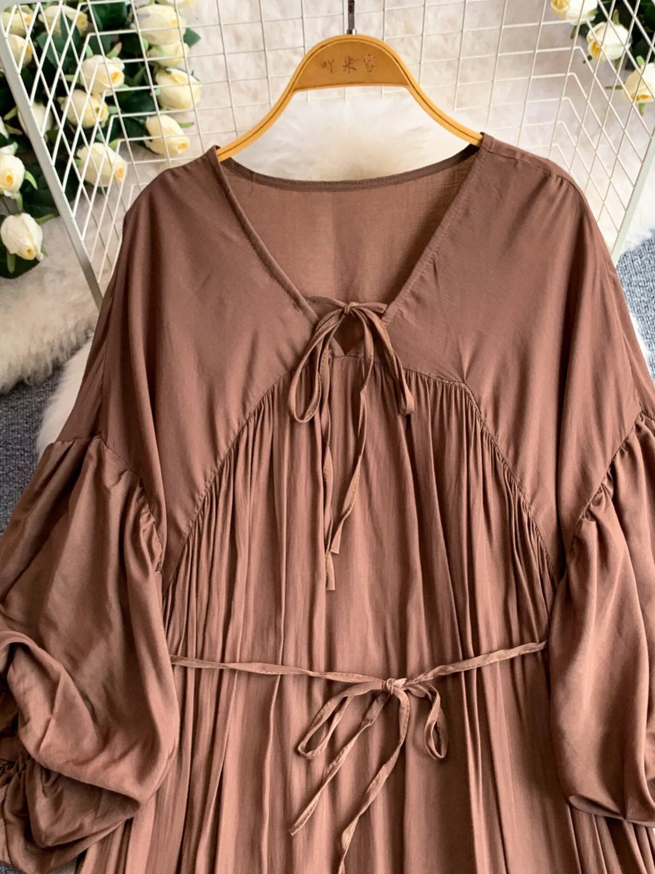 Balloon Sleeve Tie-Waist Dress