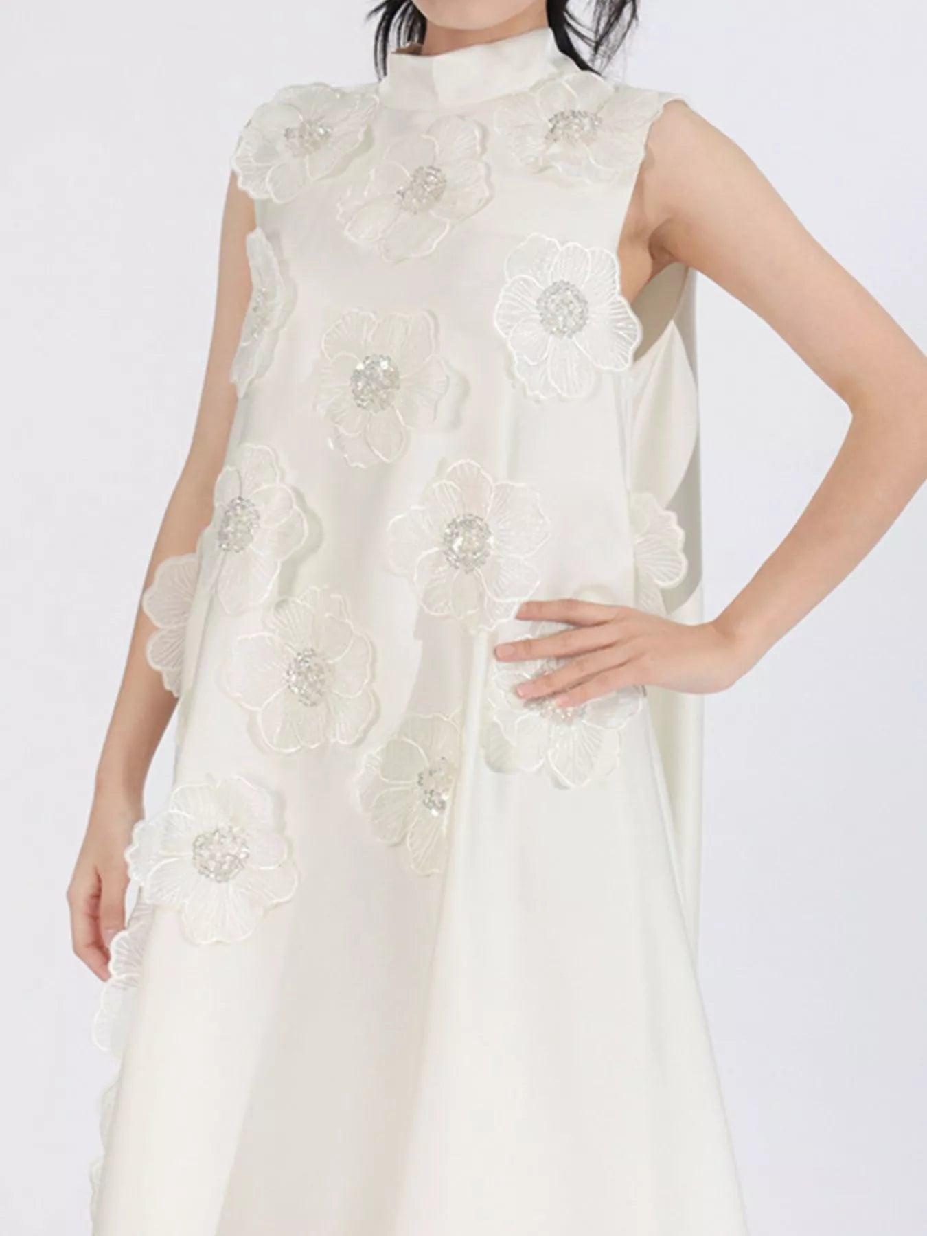 Floral Embellished Sleeveless Maxi Dress