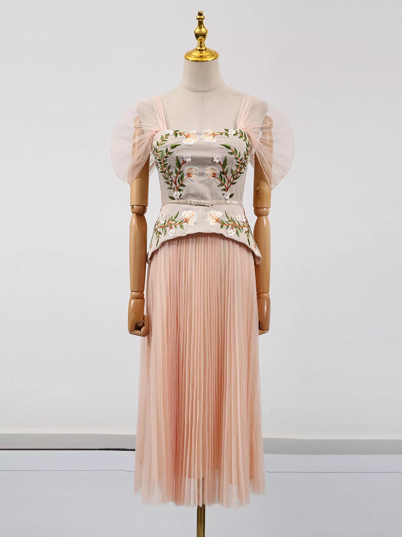Embroidered Tulle Pleated Midi Dress