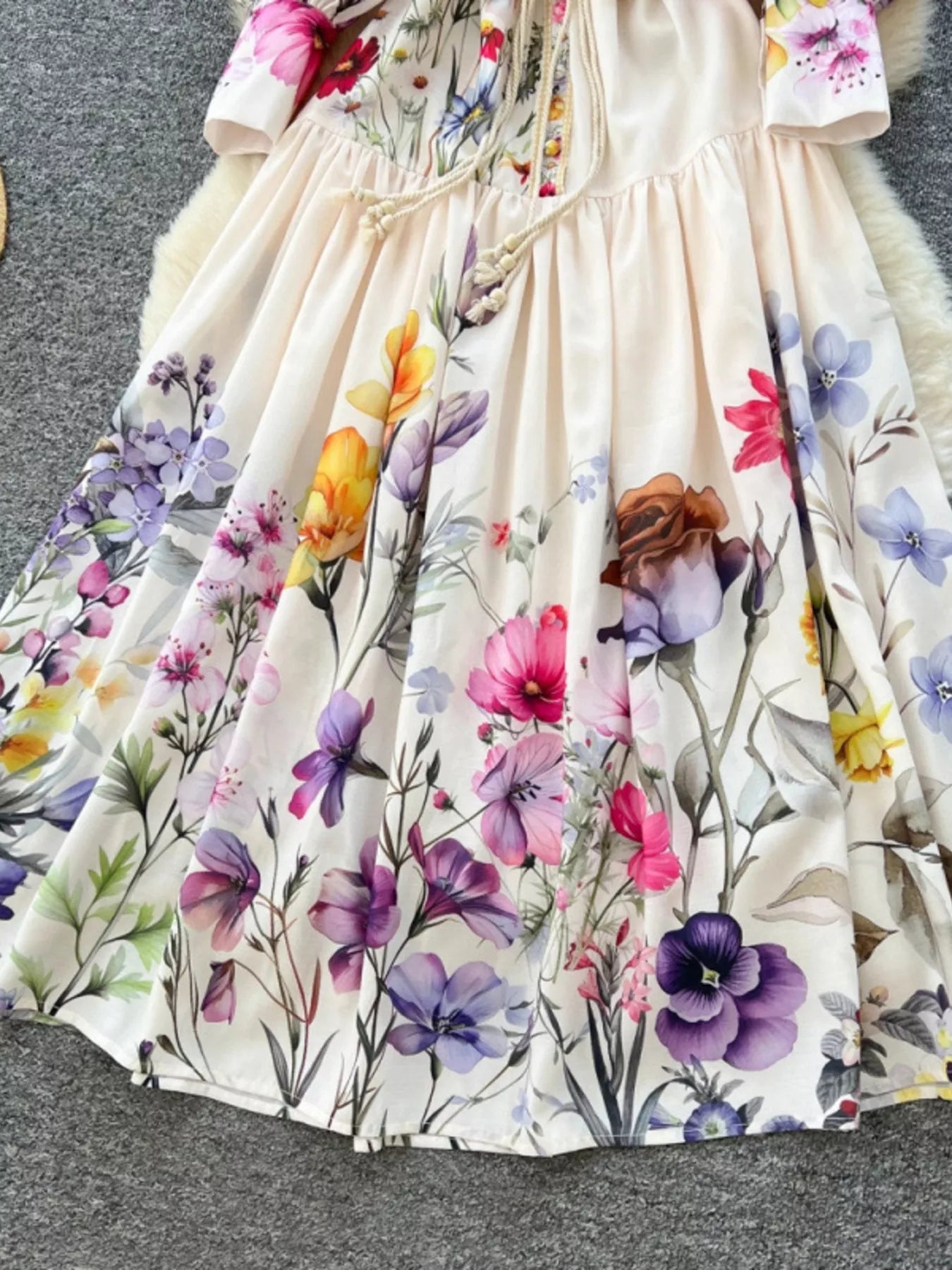 Floral Print Lantern Sleeve Midi Dress