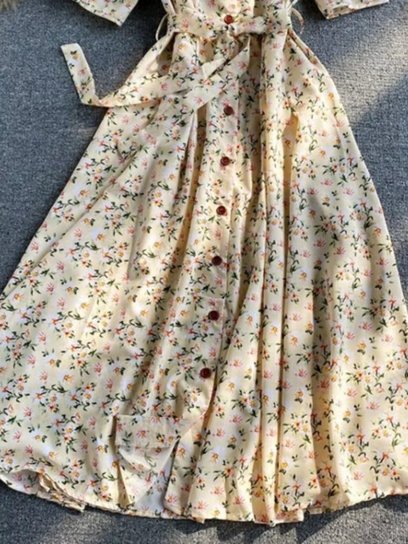 Floral Print V-Neck Midi Dress