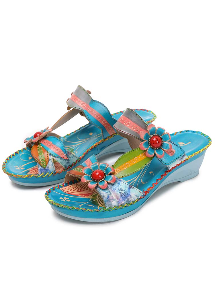Gwen Floral Embossing Sandals