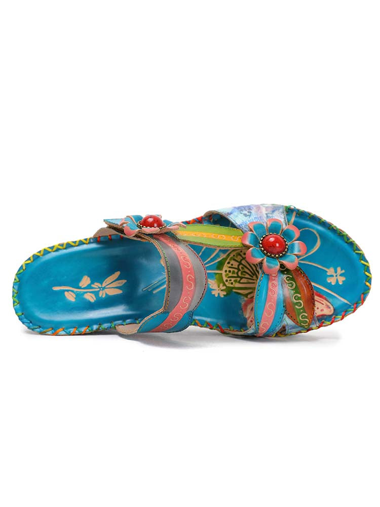 Gwen Floral Embossing Sandals
