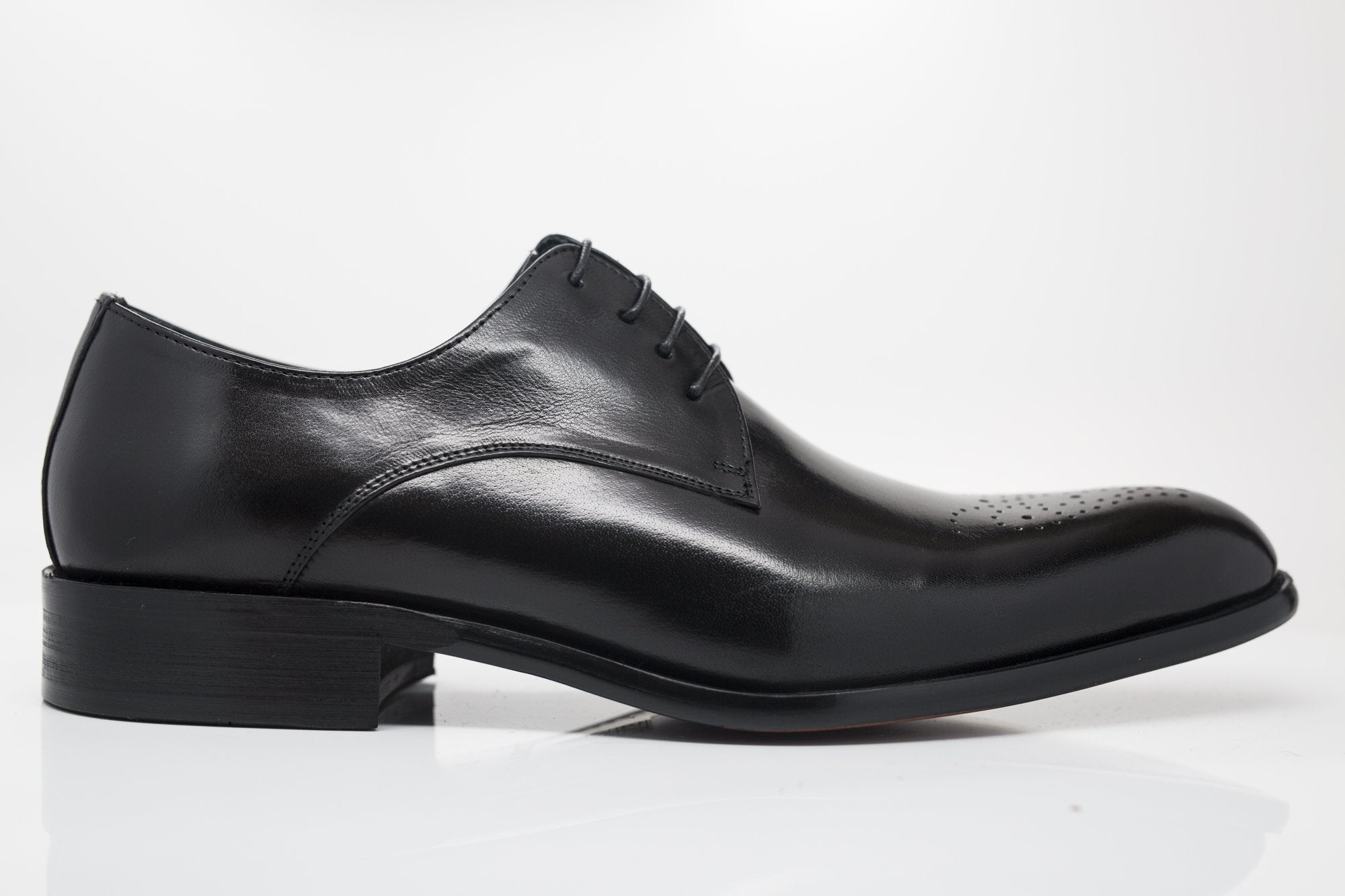 Ugo Vasare Burnished Calfskin Oxford - Black