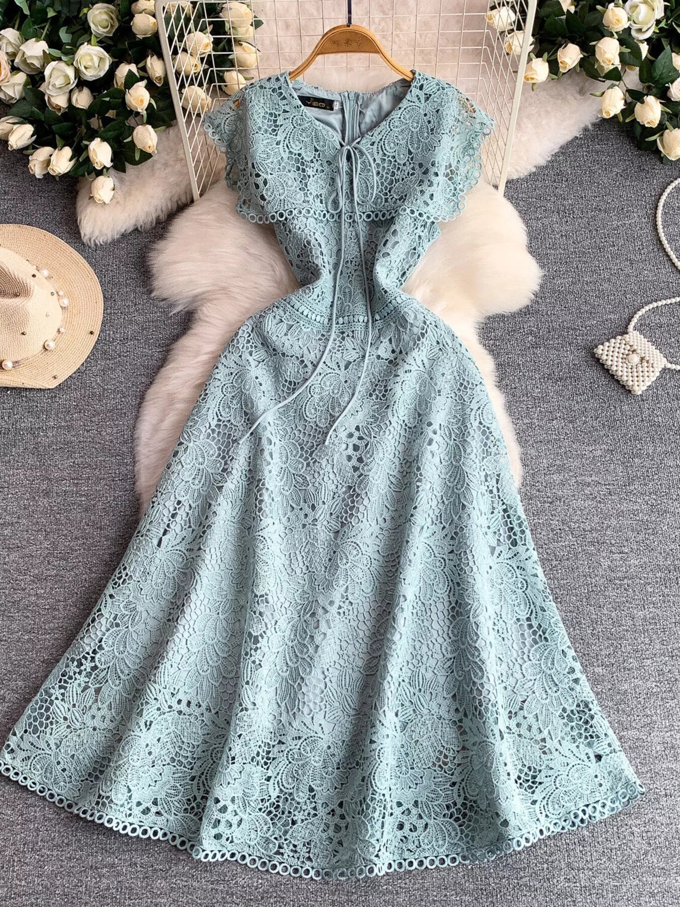 Lace Sleeveless A-Line Dress