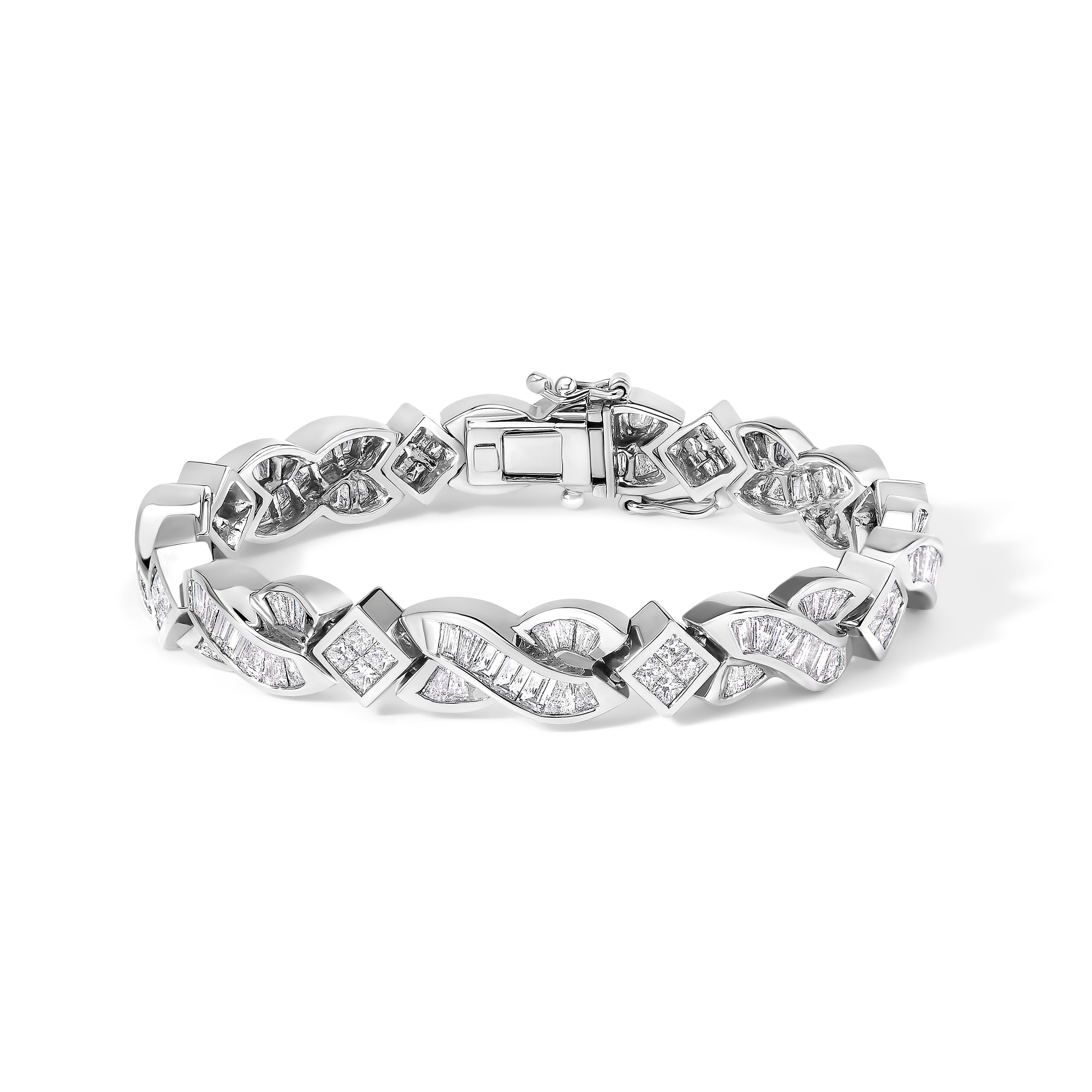 14K White Gold 8 1/5 Cttw Diamond Geometric Twisted Link Bracelet