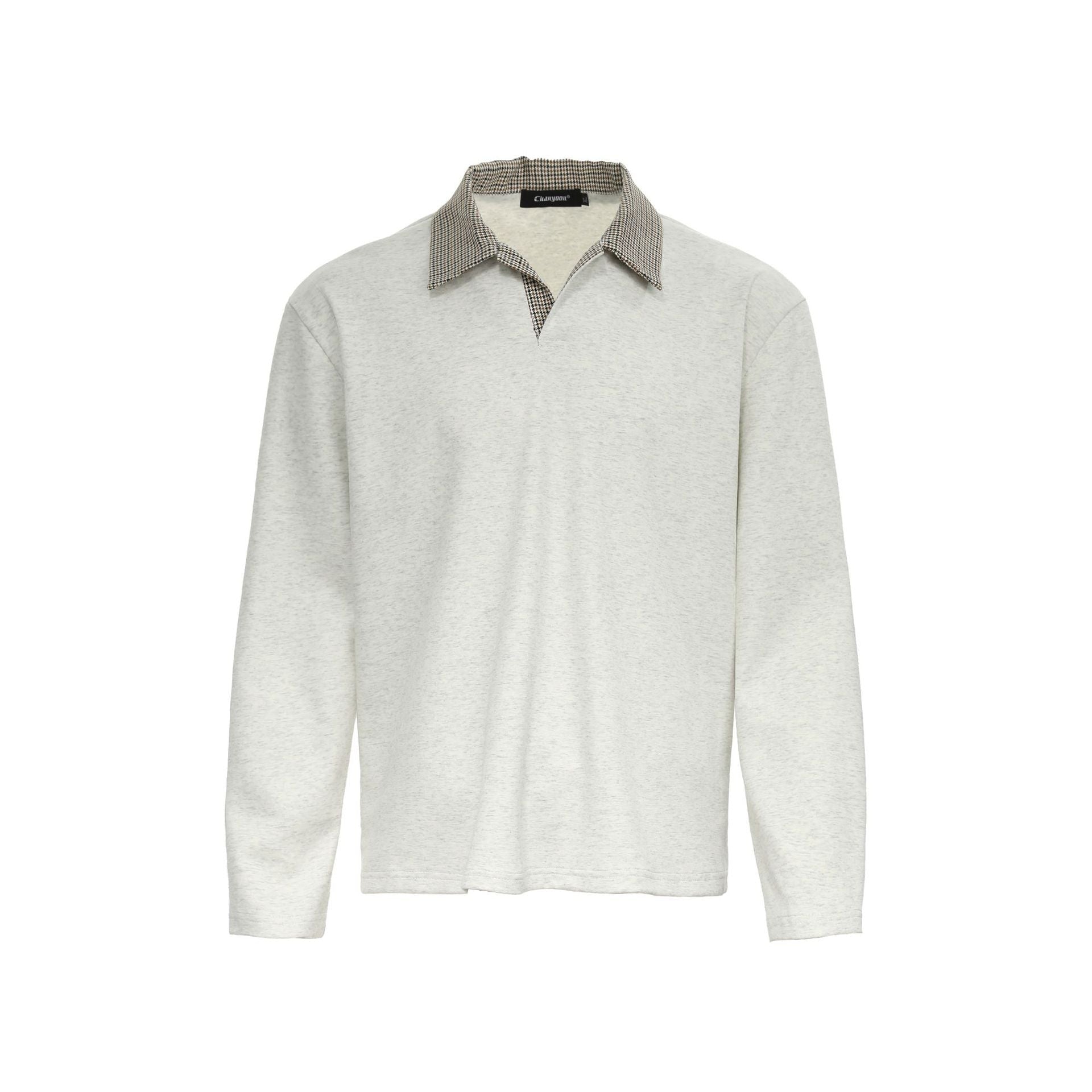 Retro clean fit polo shirt with a lapel base
