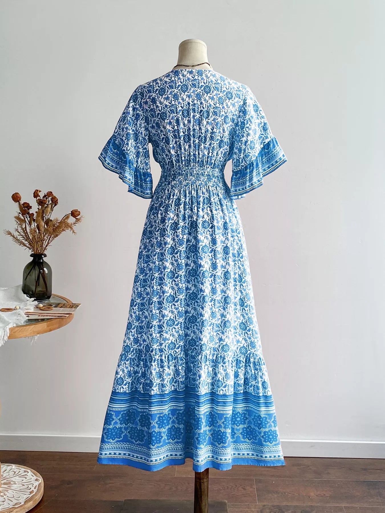 Floral Print Flounce Sleeve Dress