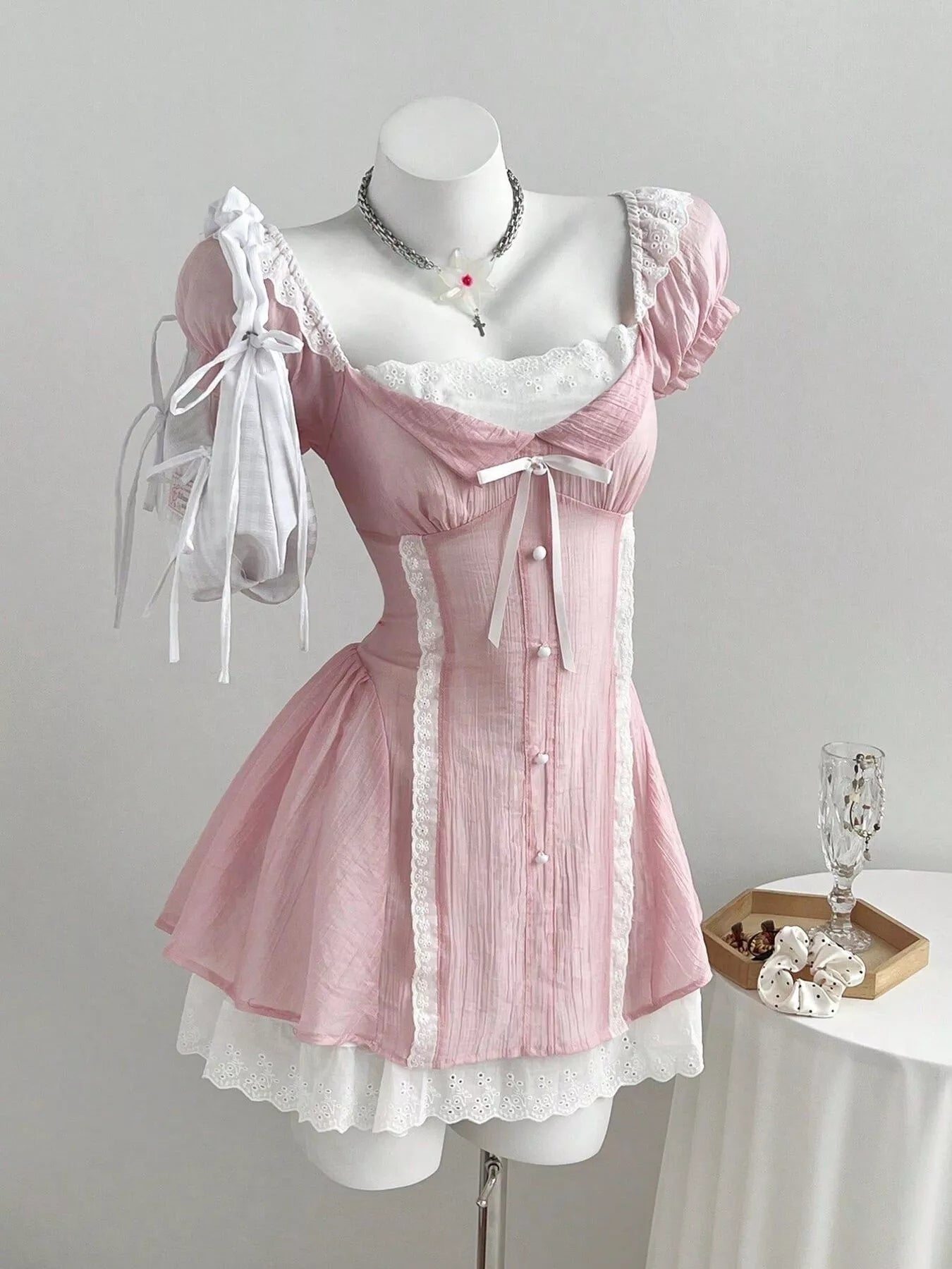 Lace Detail Cap Sleeve Dress