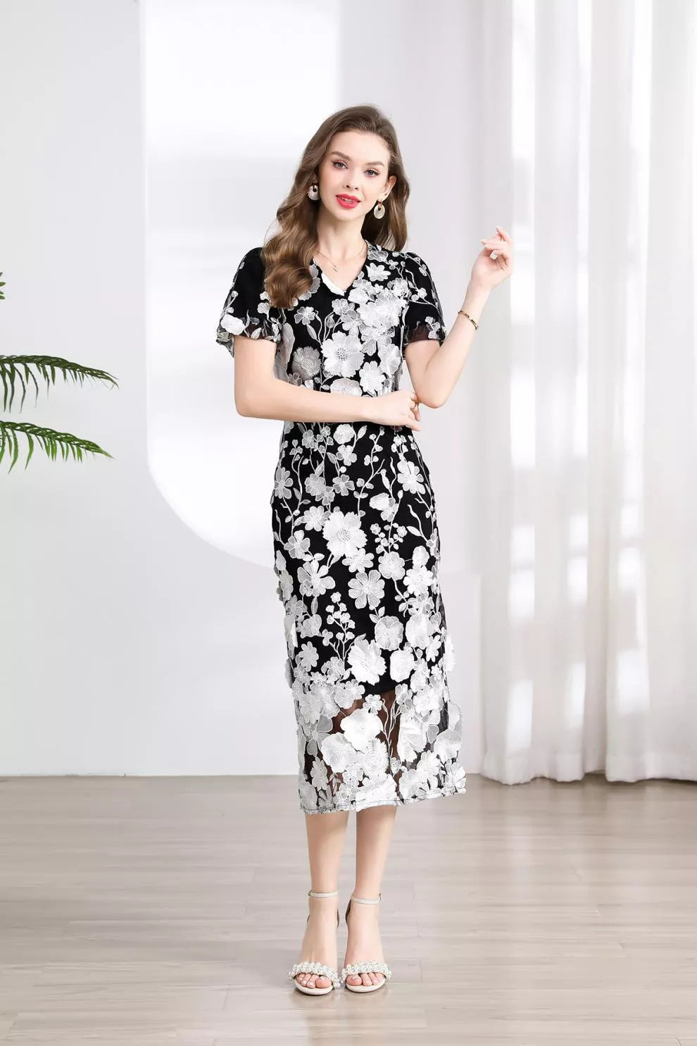Floral Embroidered Puff Sleeve Midi Dress