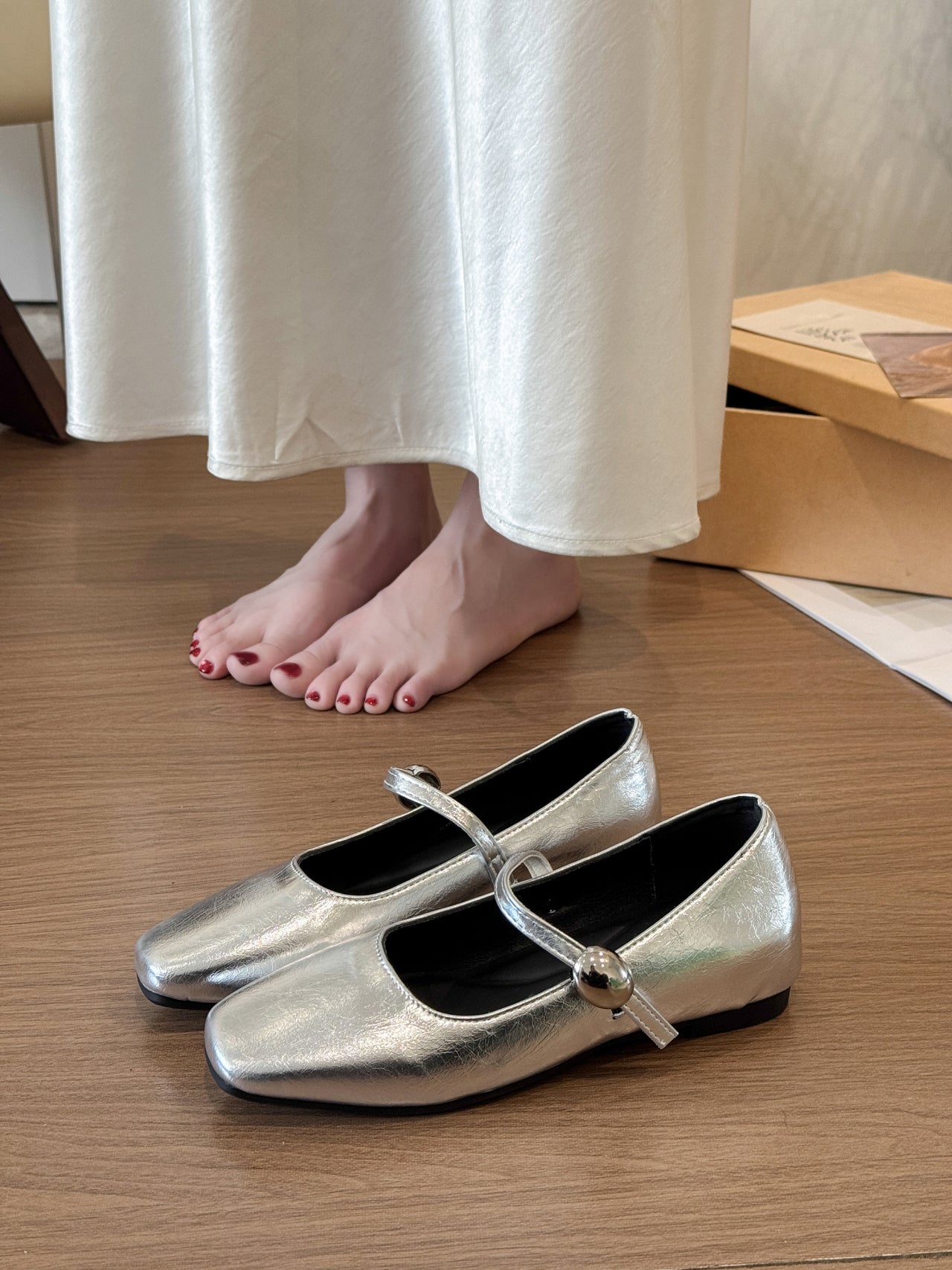 Women Black Flat Low Heel Leather Mary Janes, New Summer Versatile French Style Daily Shoes Matching Skirts