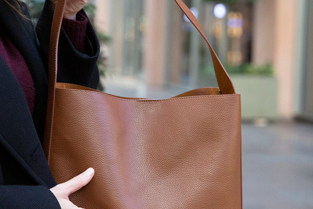 Stella Leather Women’s Tote Bag – Genuine Leather Shoulder Bag for Everyday Elegance | Minimal & Handcrafted