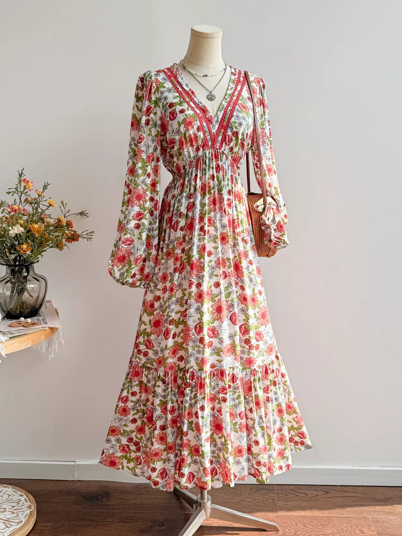 Floral Print V-Neck Bohemian Midi Dress