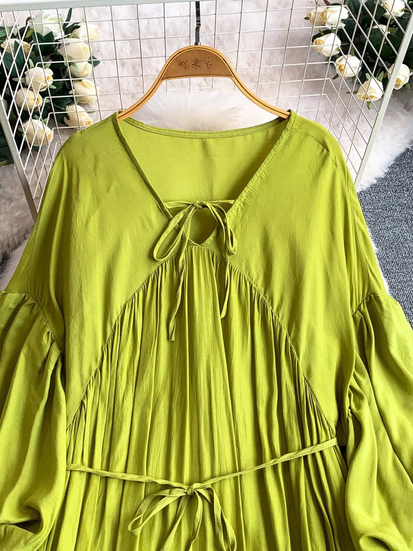 Balloon Sleeve Tie-Waist Dress