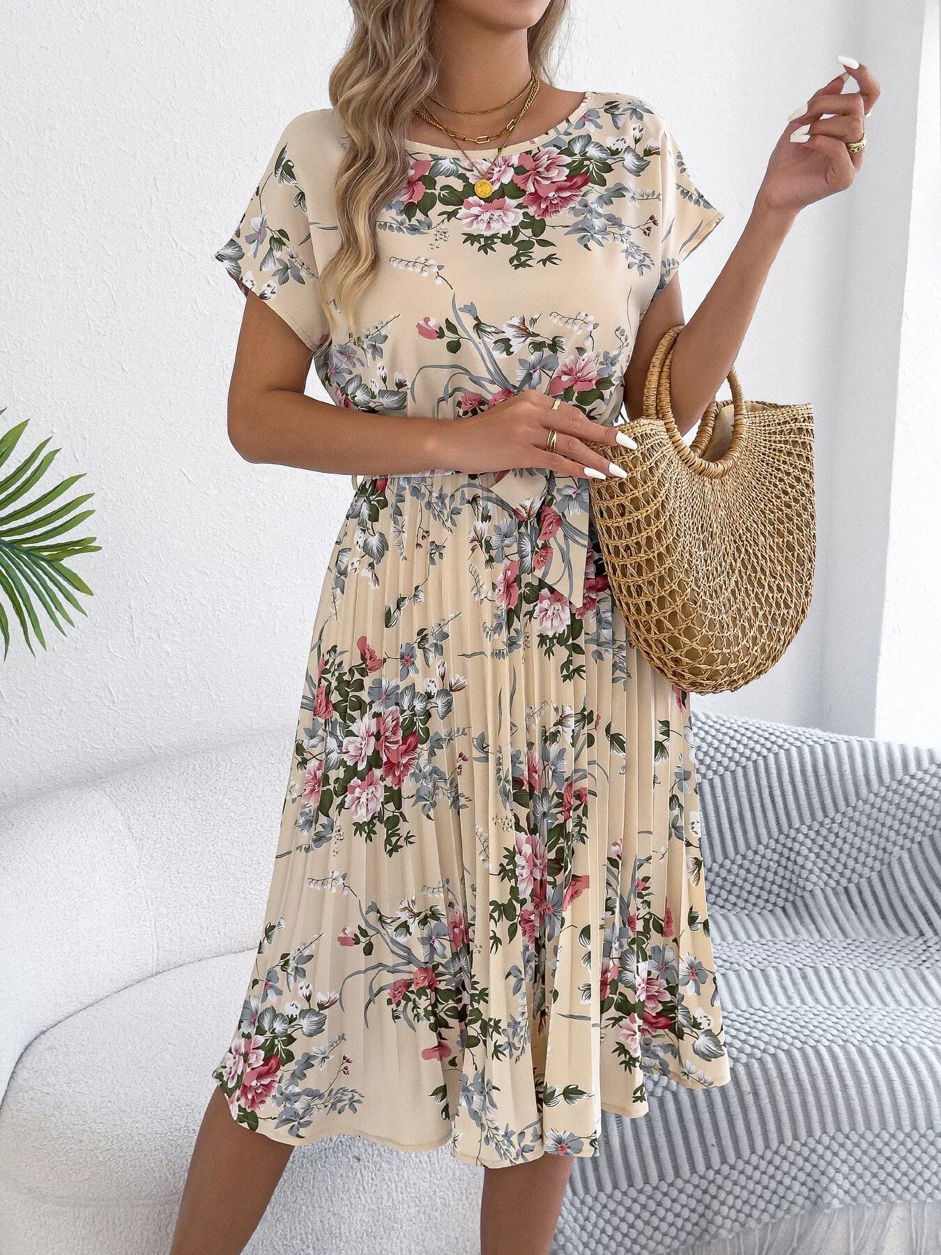 Floral Print Pleated A-Line Midi Dress