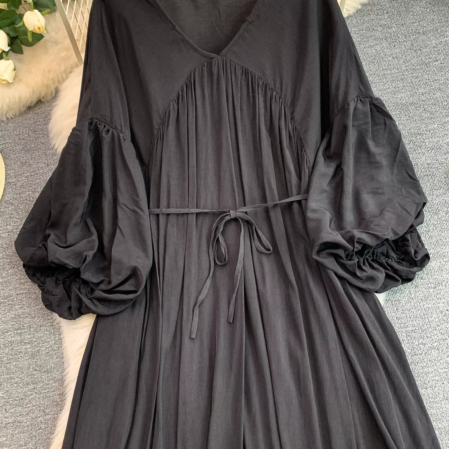 Balloon Sleeve Tie-Waist Dress