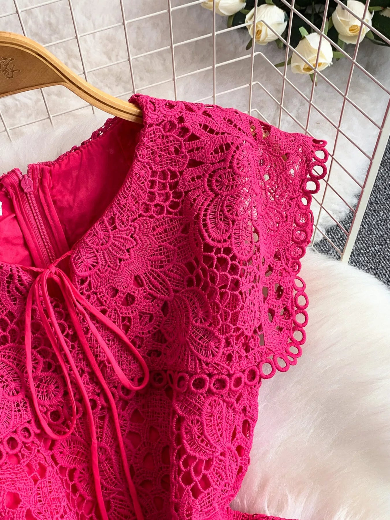 Lace Sleeveless A-Line Dress