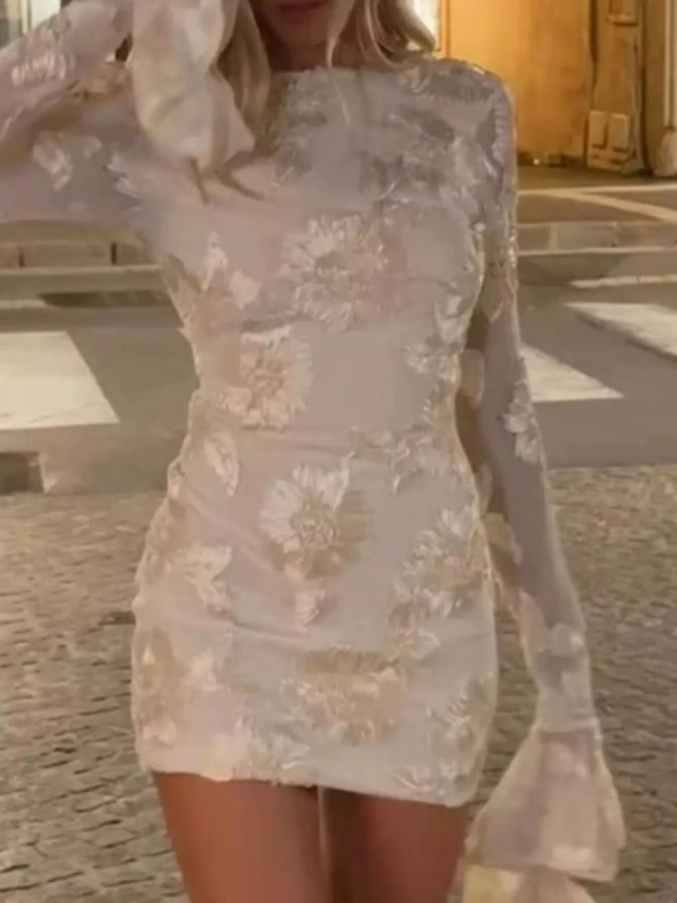 Backless Floral Flounce Sleeve Dress