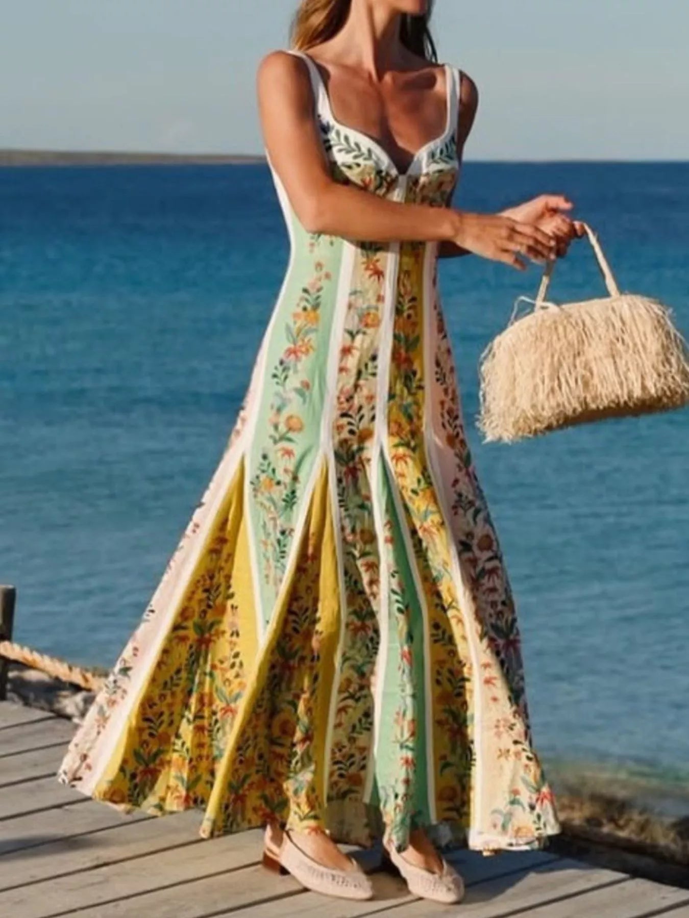 Floral Print Sweetheart Neck Maxi Dress