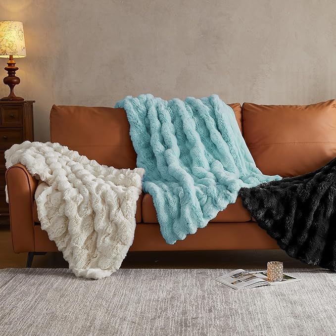 JELLYMONI Faux Fur Throw Blanket - Plush Black Cozy Blanket for Couch & Bed, Ultra-Soft Fuzzy Texture, Thick Warm Throw for All Seasons, 50"x60"