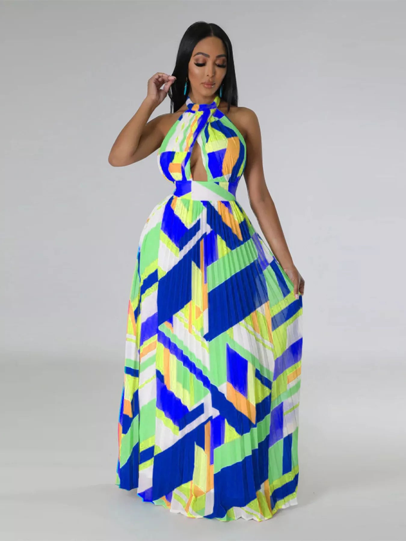 Halter Neck Geometric Print Pleated Maxi Dress
