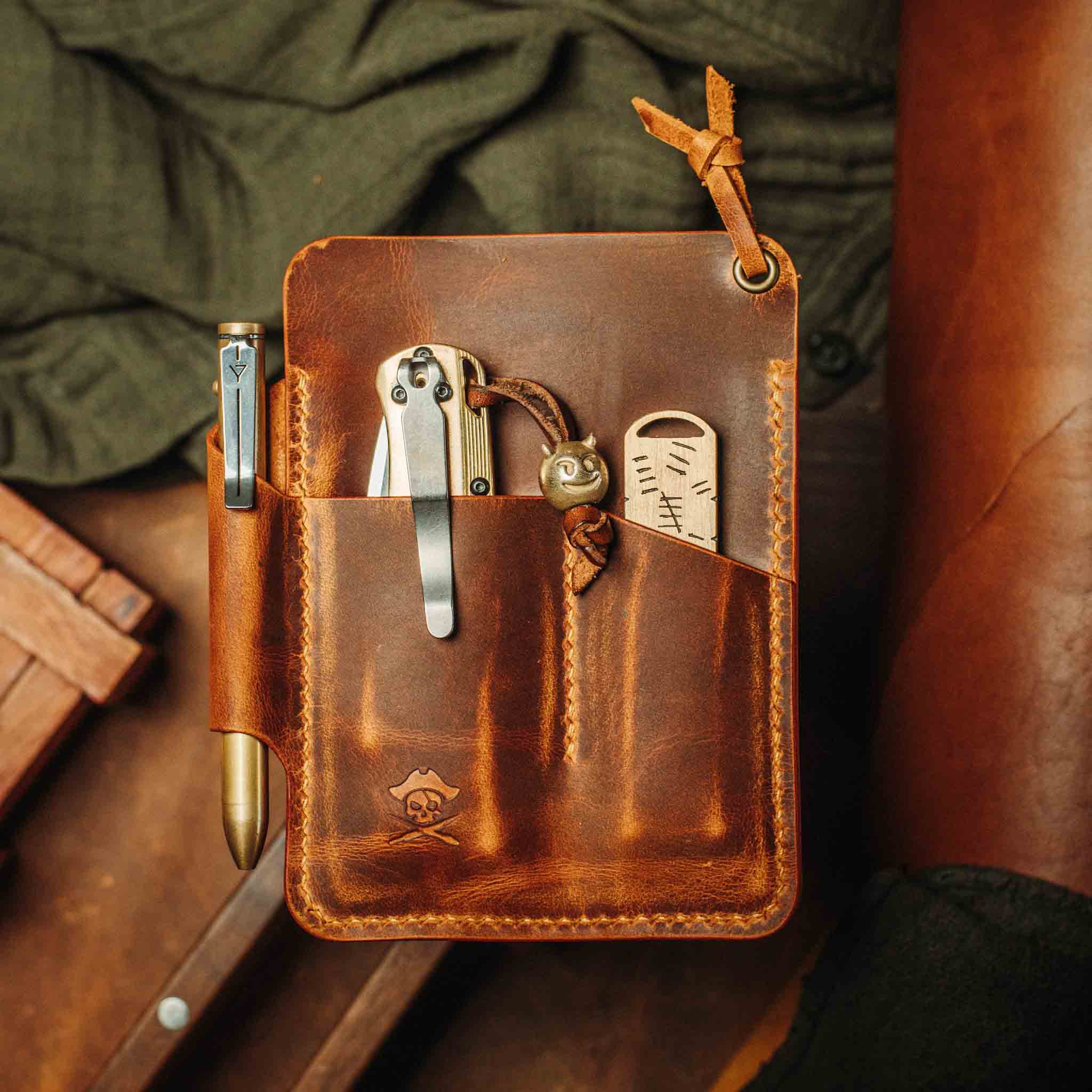 Pirate Goods First Mate Fatty – Large Leather EDC Organizer