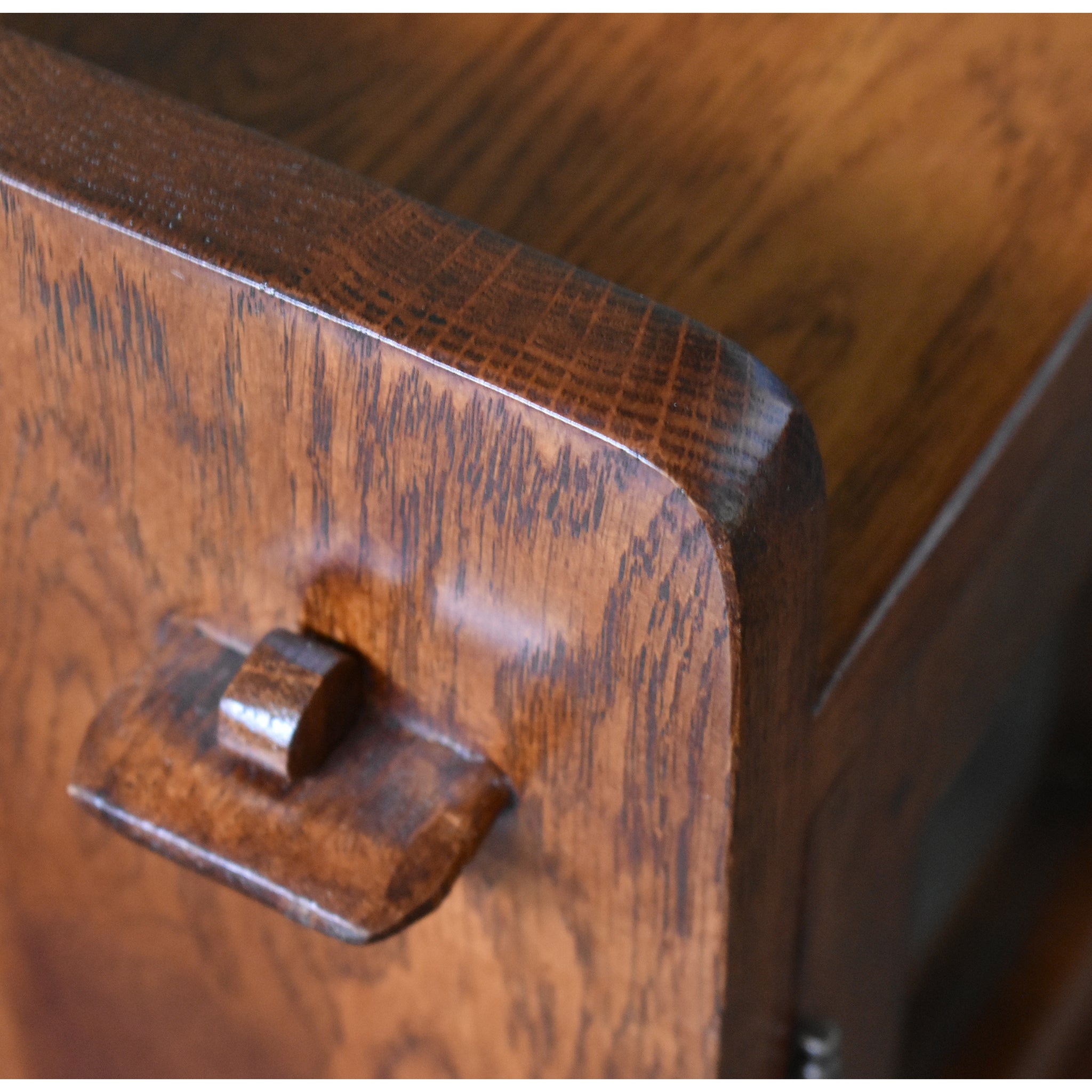 Mission Oak 3 Door Console - Michael's Cherry (MC1)