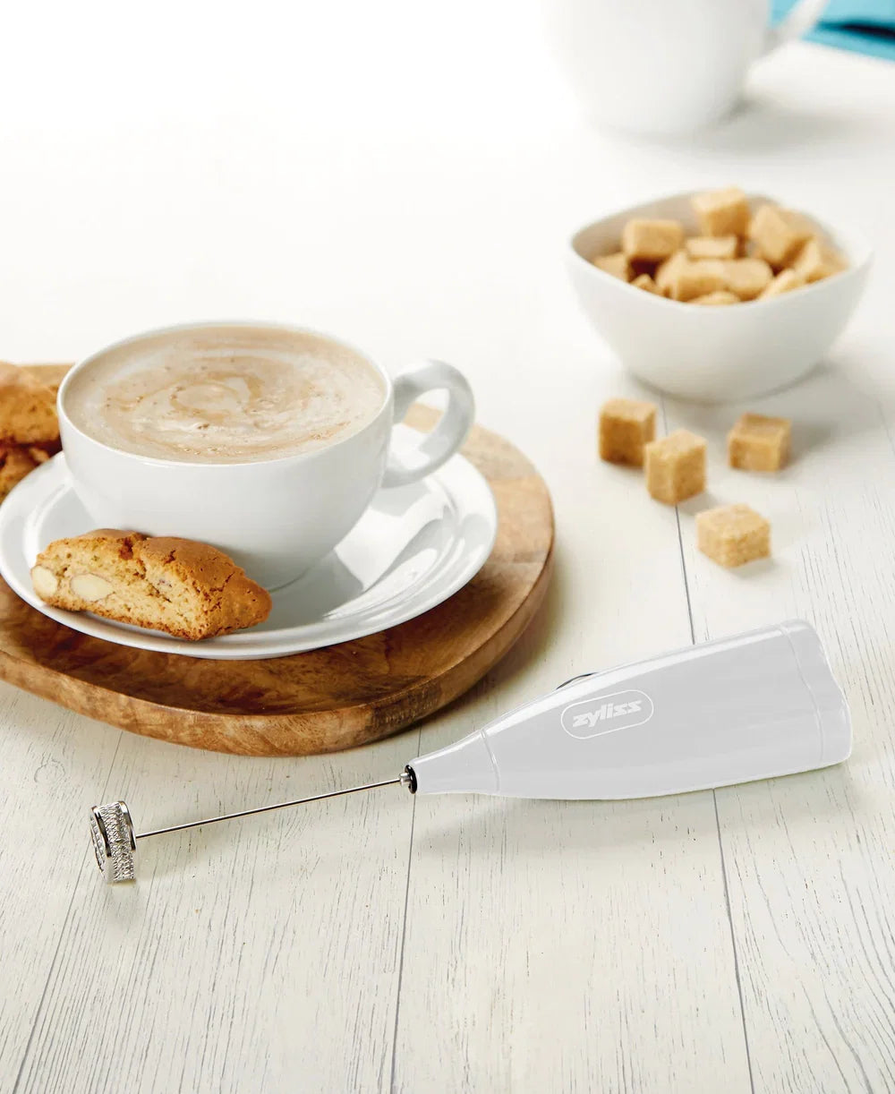 Zyliss Handheld electric milk frother White