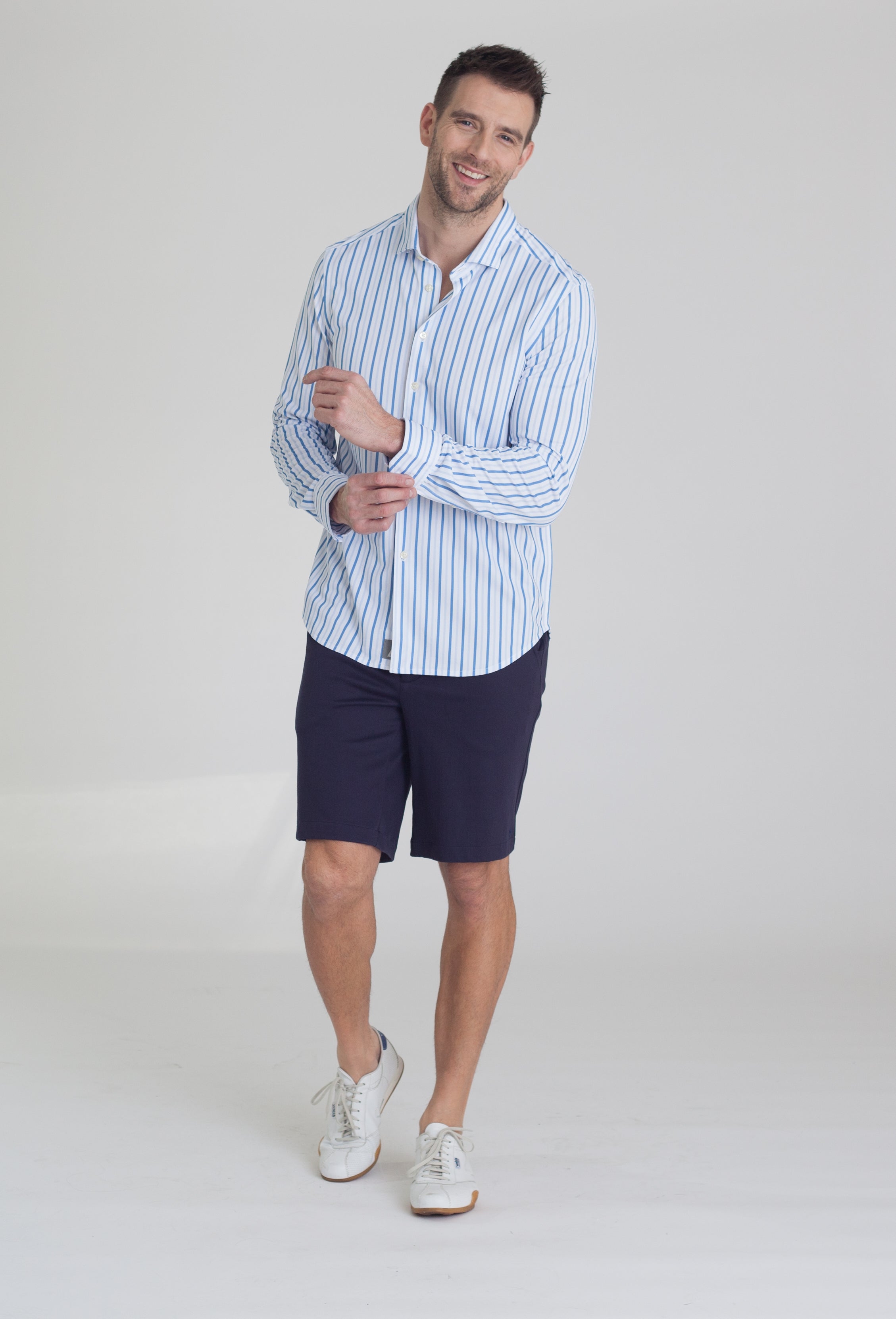 Stretch Eagle Shorts - Navy - Men