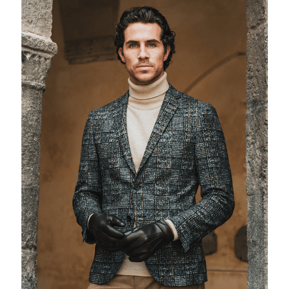 Giovanni (black) - Classic Italian lambskin leather gloves with cashmere lining & touchscreen feature