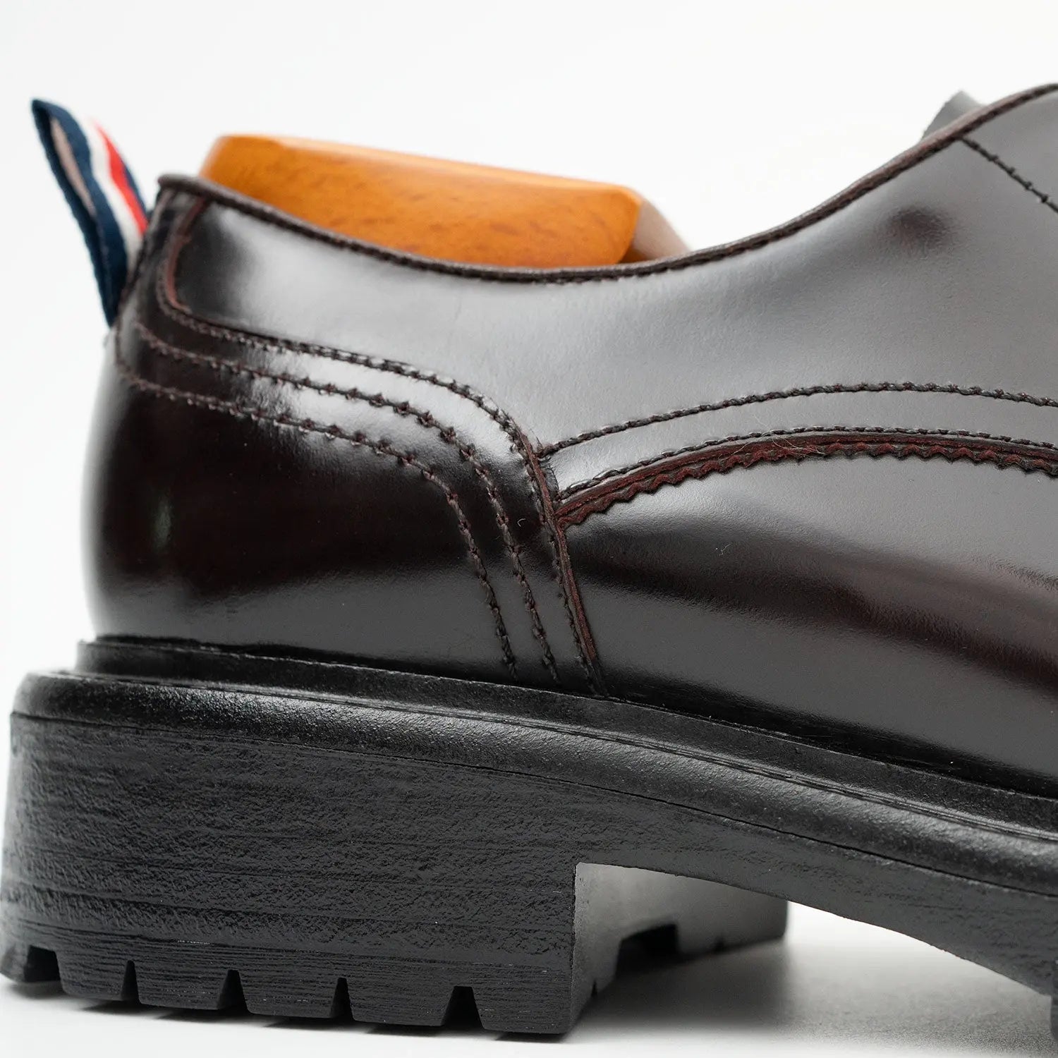 Handcrafted Big Toe Derby Shoes with Thick Sole Wine red