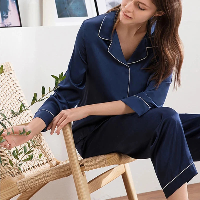 Luxury Women’s Natural Silk Pajamas Set